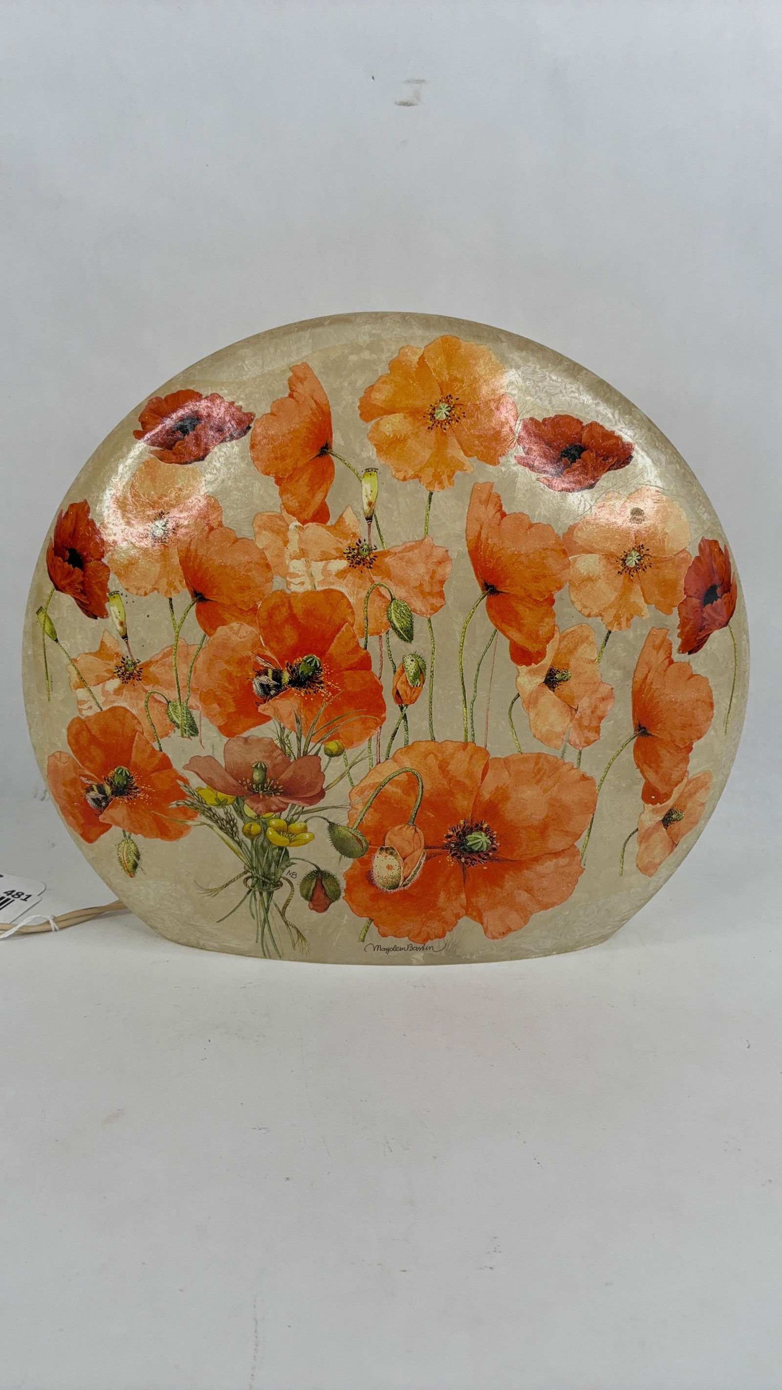 Mid century Modern Marjolein Bastin Poppy frosted glass lamp: in good working condition 10x1.5 x8