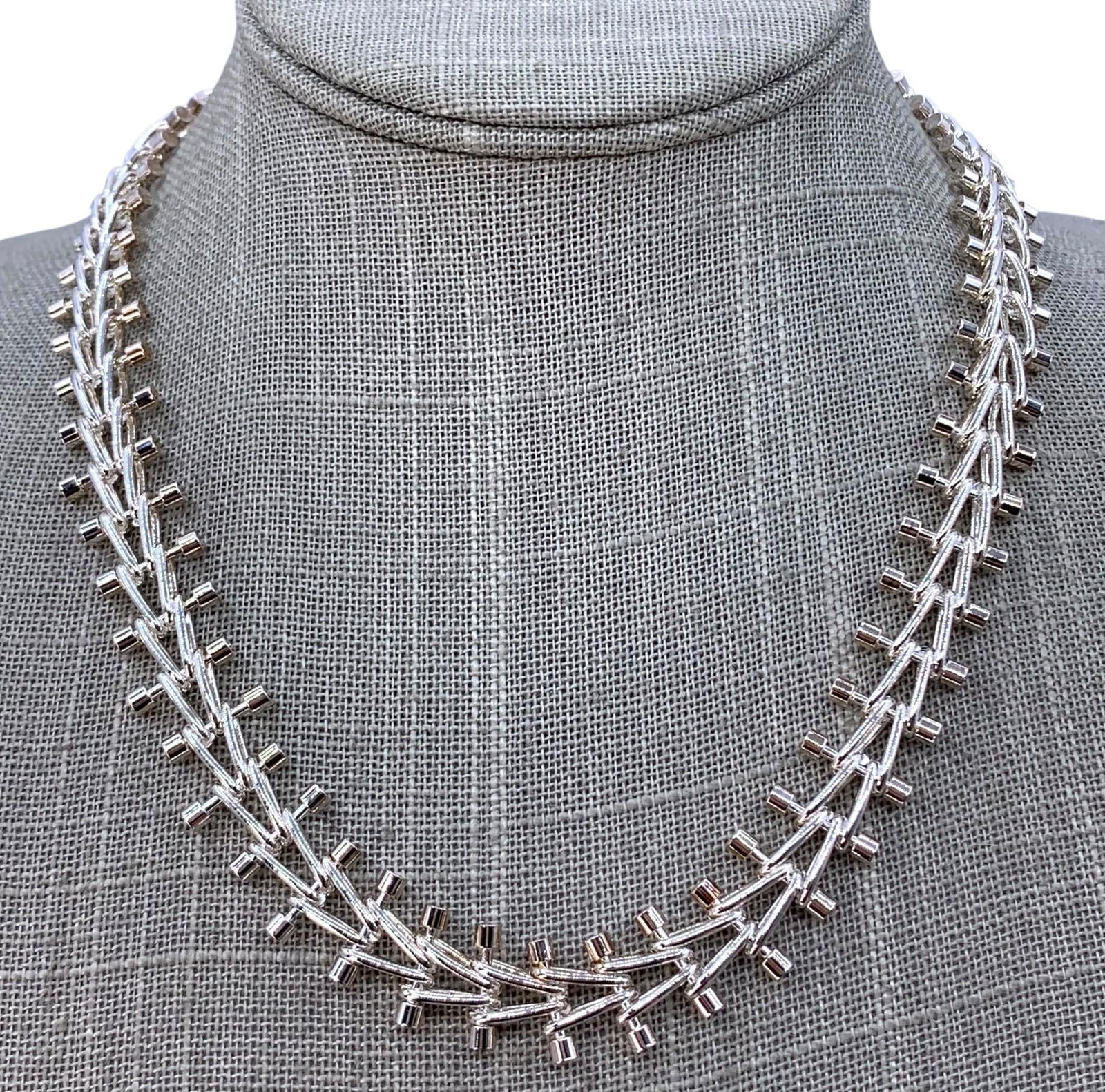 Fantastic 49 Gram Sterling Silver Angled Ladder Link 925 Necklace: 925 hallmark, Expertly crafted, 18" length x 1/2" width, working closure, Superb!