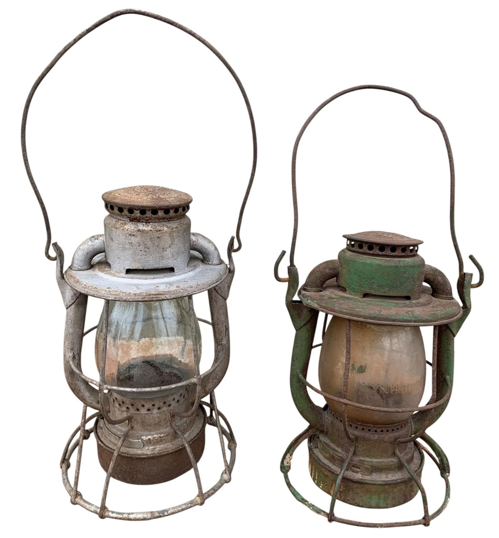 Pair Antique N Y N HH Railroad Dietz Vesta Train Oil Lanterns (1 of 7)
