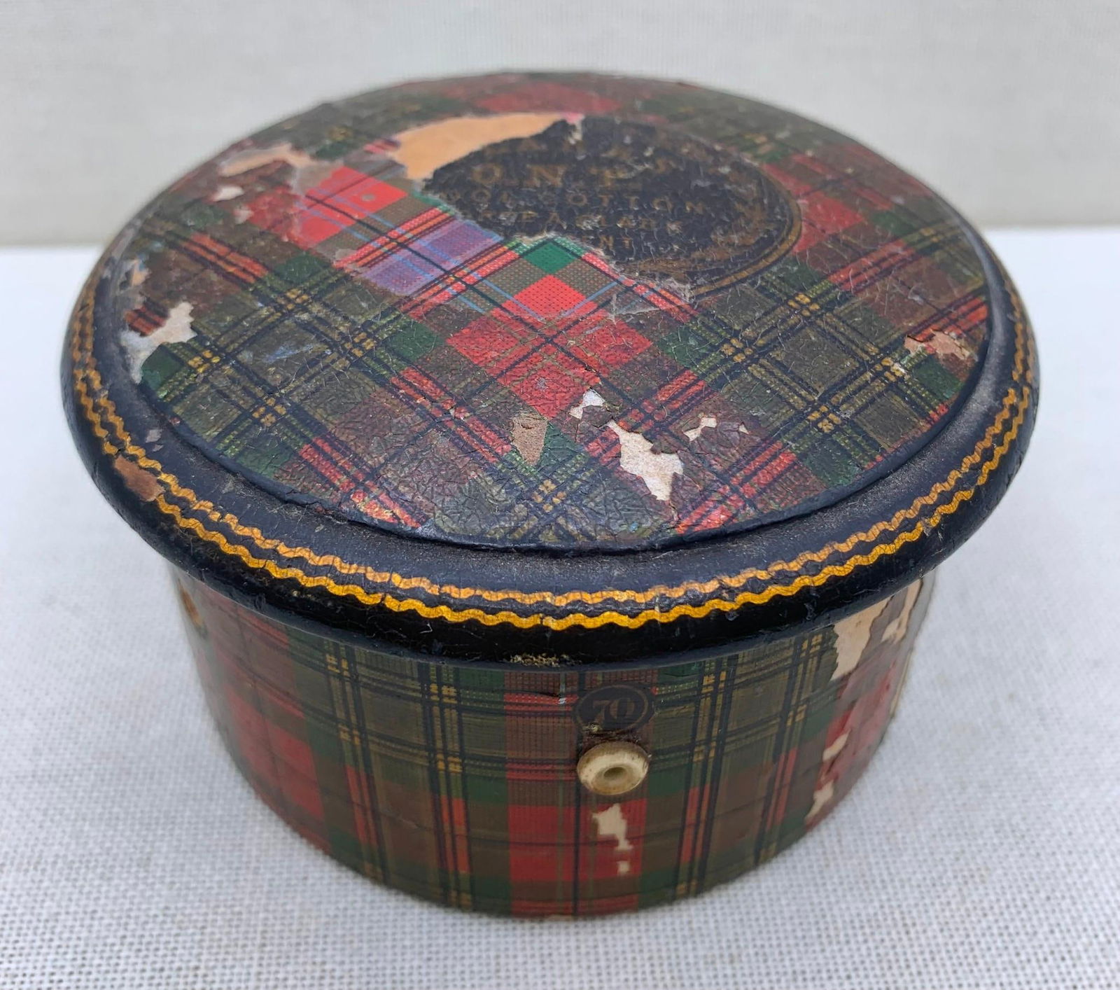 Antique Victorian Mauchline Tartanware Thread Spool Dispenser Sewing Box (1 of 8)