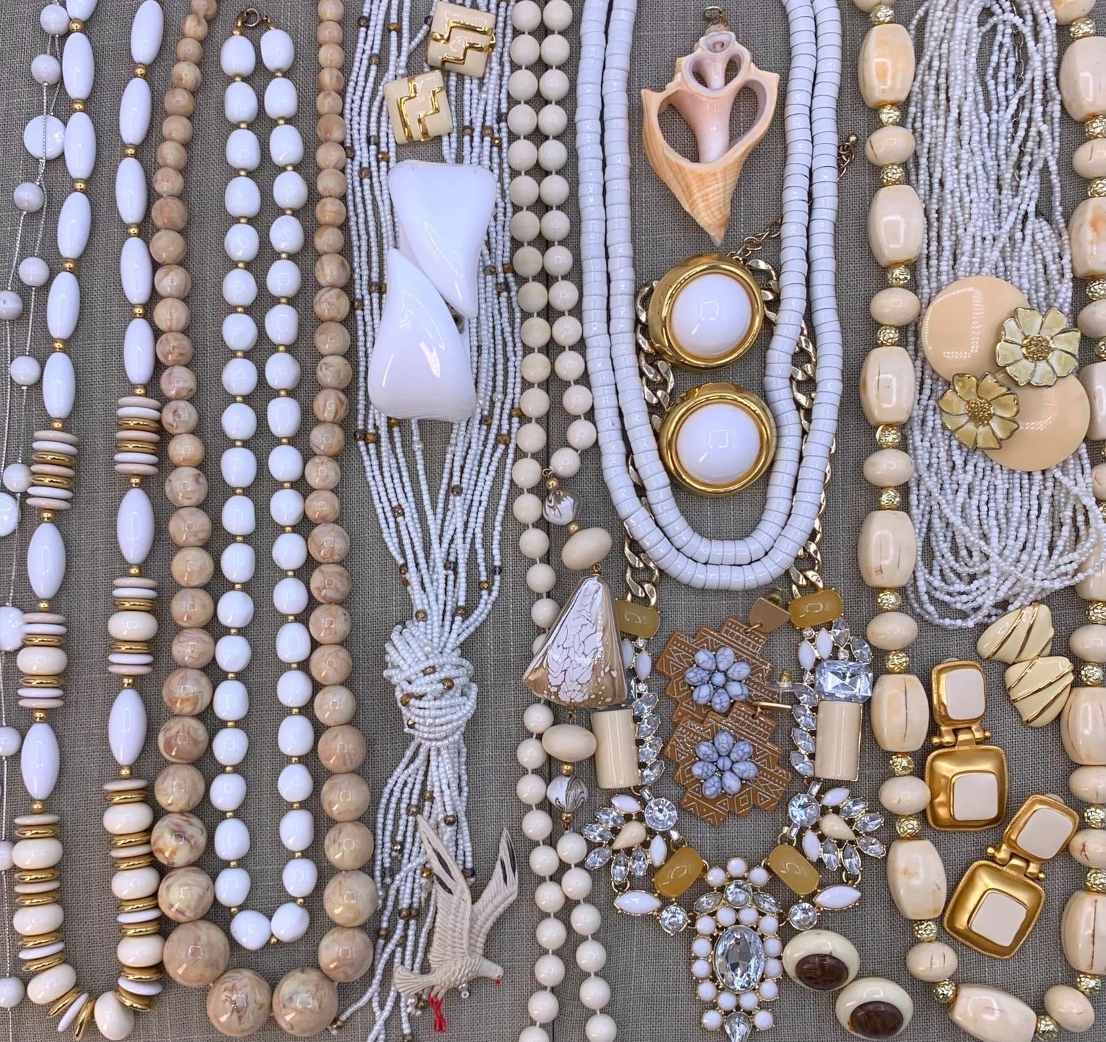 30 pc Buttercream White Mid Century to 90s Vintage Costume Jewelry Collection (1 of 19)