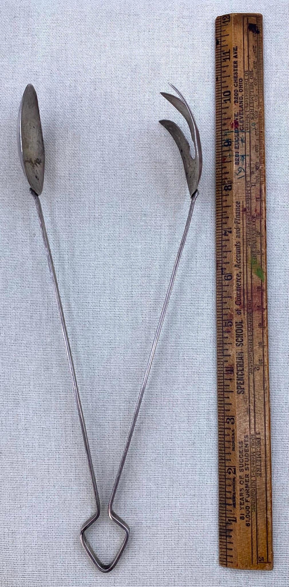 Large Vintage STERLING SILVER Fork Spoon Tongs Serving Utensil: 9 7/8" length, STERLING hallmark, 81 gram weight.