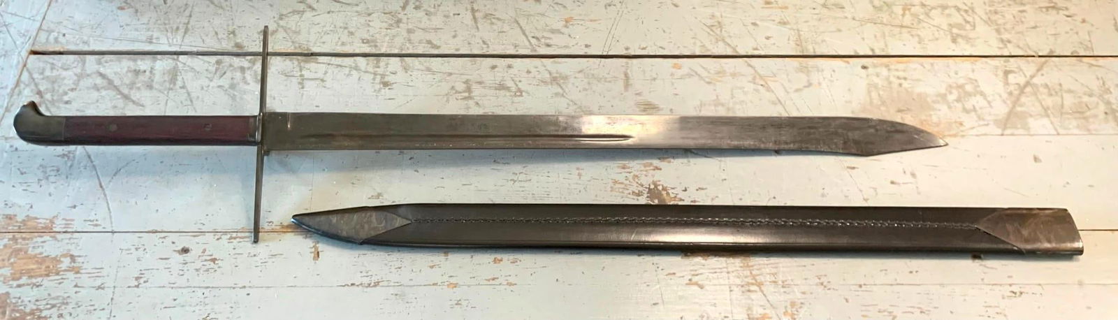 Large 44 inch Cold Steel Medieval Style Sword, Leather Scabbard Box (1 of 7)