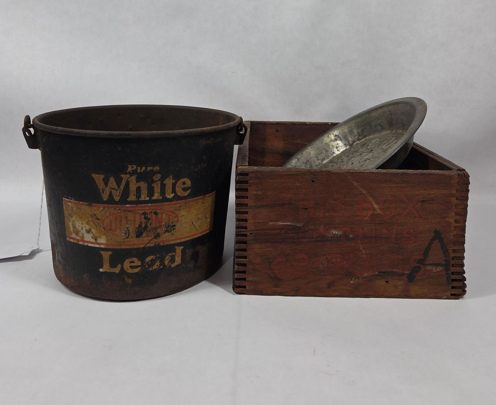 Gold Rope Dovetail Wood Tobacco Crate w/ Dupont White Lead Paint Pail, Mellorich Tin Pie Pan: This great primitive advertising lot of 3 items would make a great addition to any collection