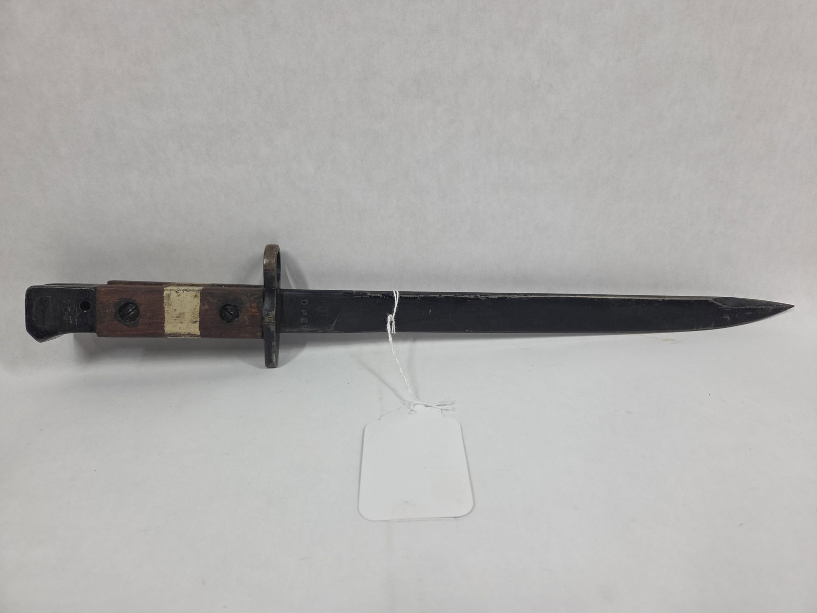 WWII Indian MK-3 R.F.I. - DP 62 Bayonet (1 of 7)