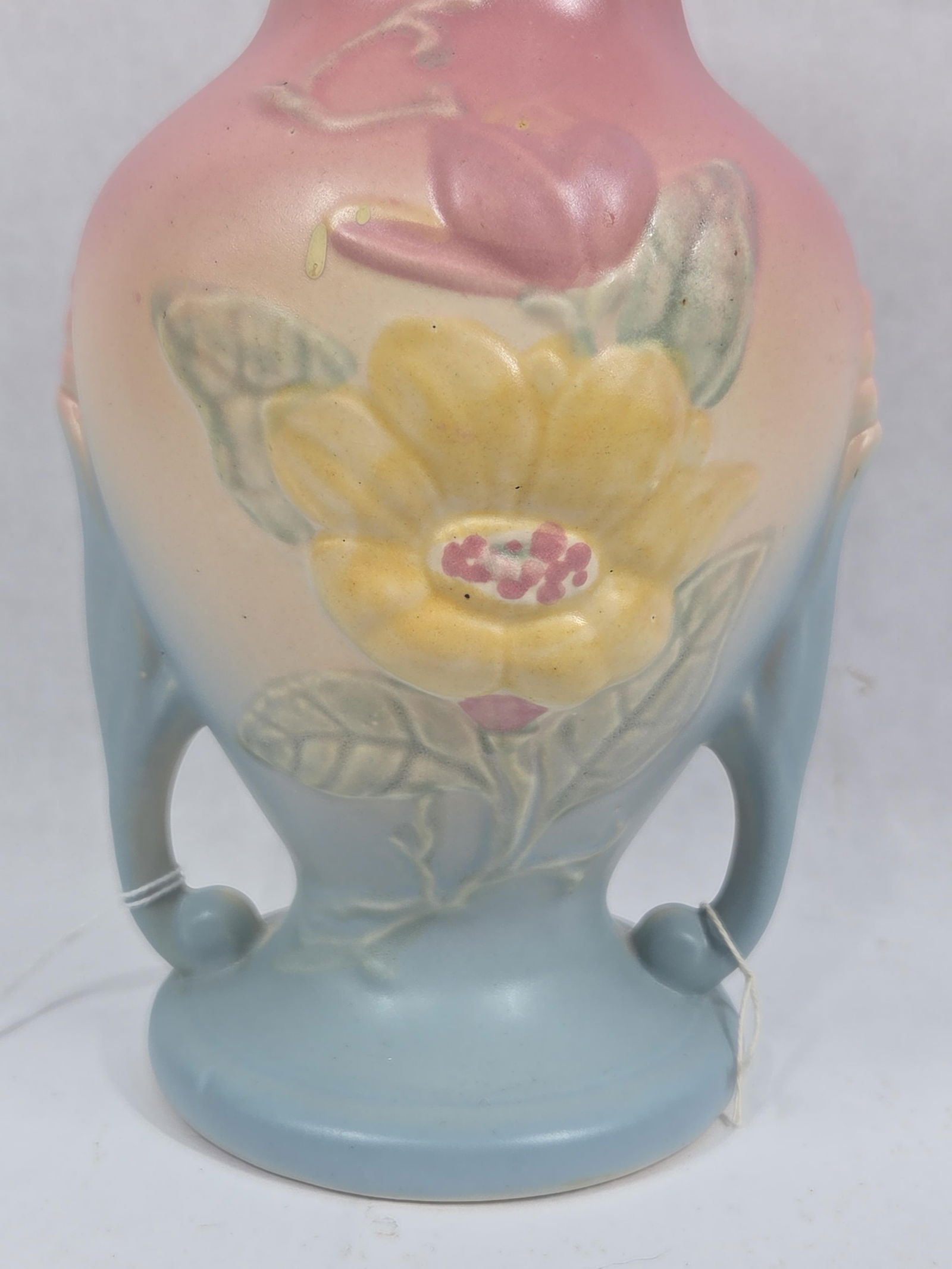 Hull Pottery Double Handled Magnolia Vase - 2