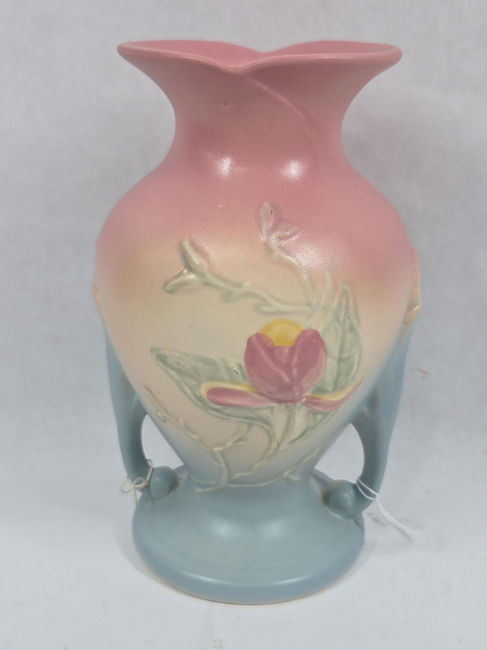 Hull Pottery Double Handled Magnolia Vase - 4