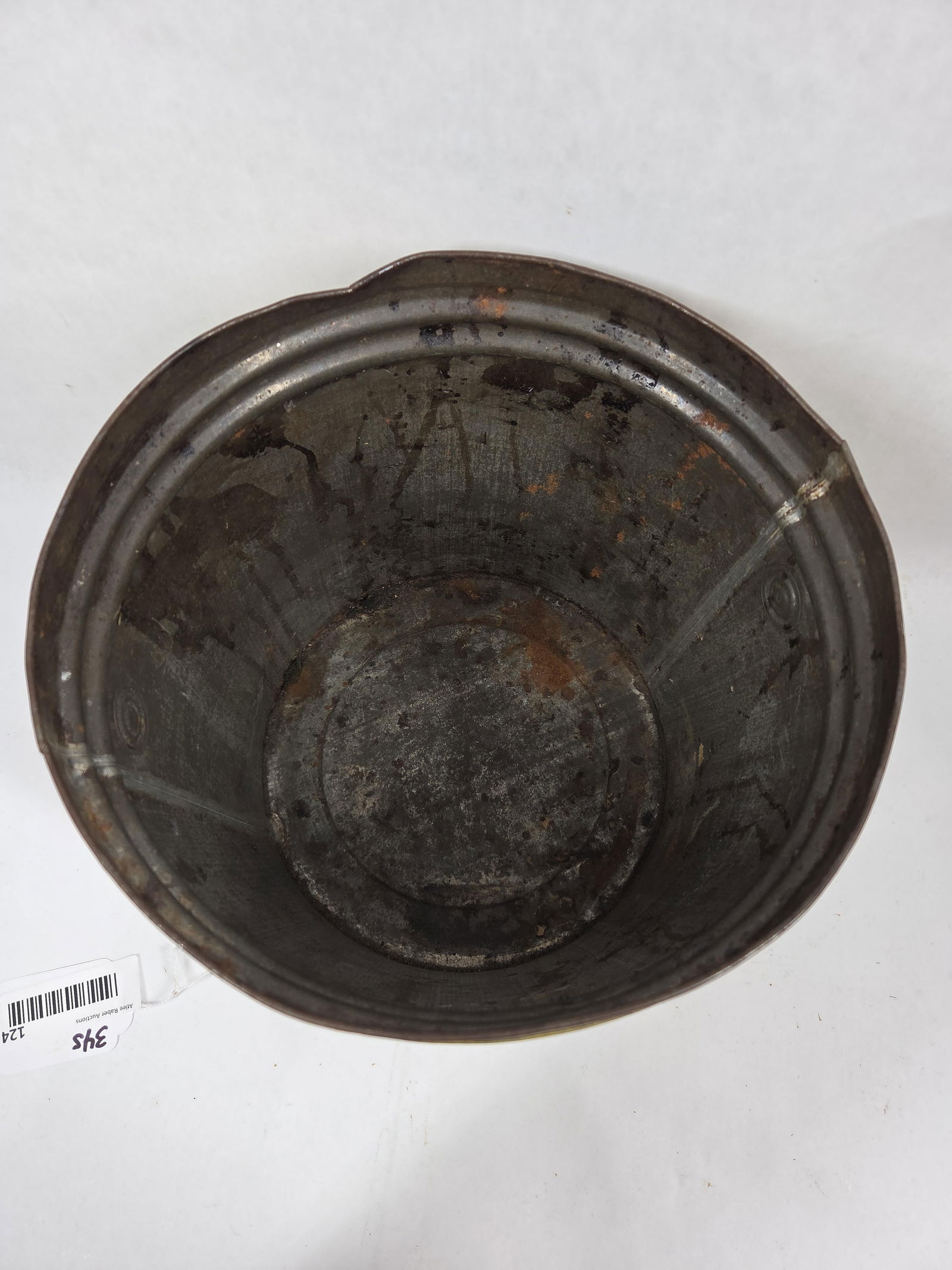 Early Kettle Renderd Lard Pail w/ Handle - 4