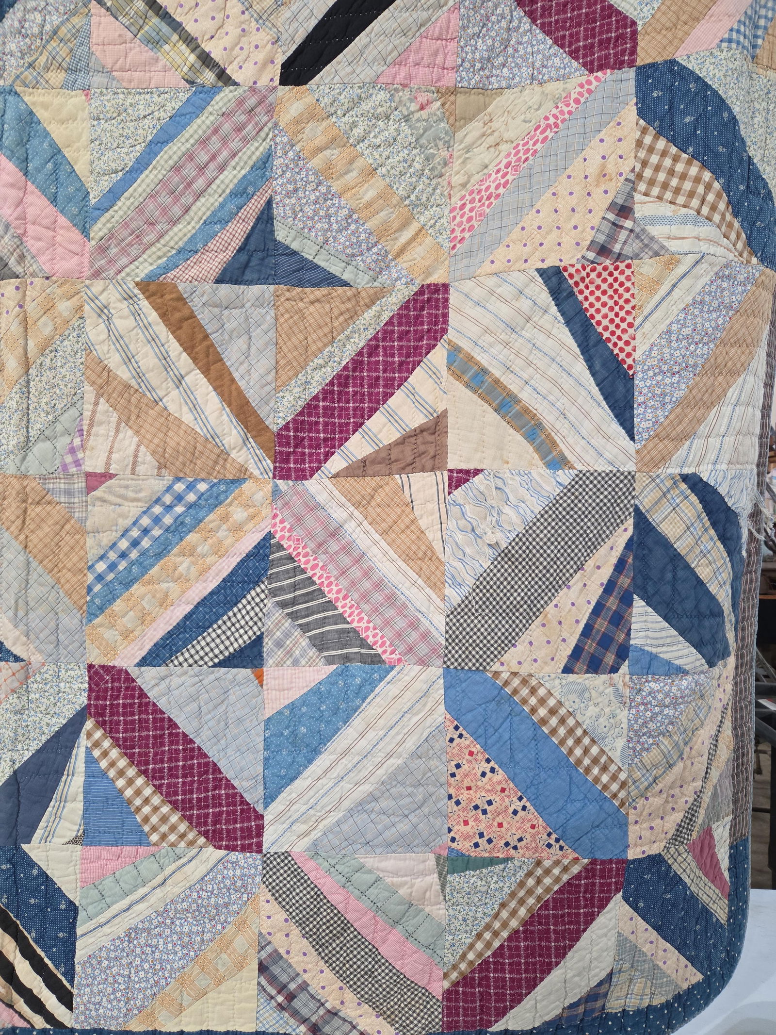 Hand Stitched Crazy Diamond Patchwork Quilt - 5