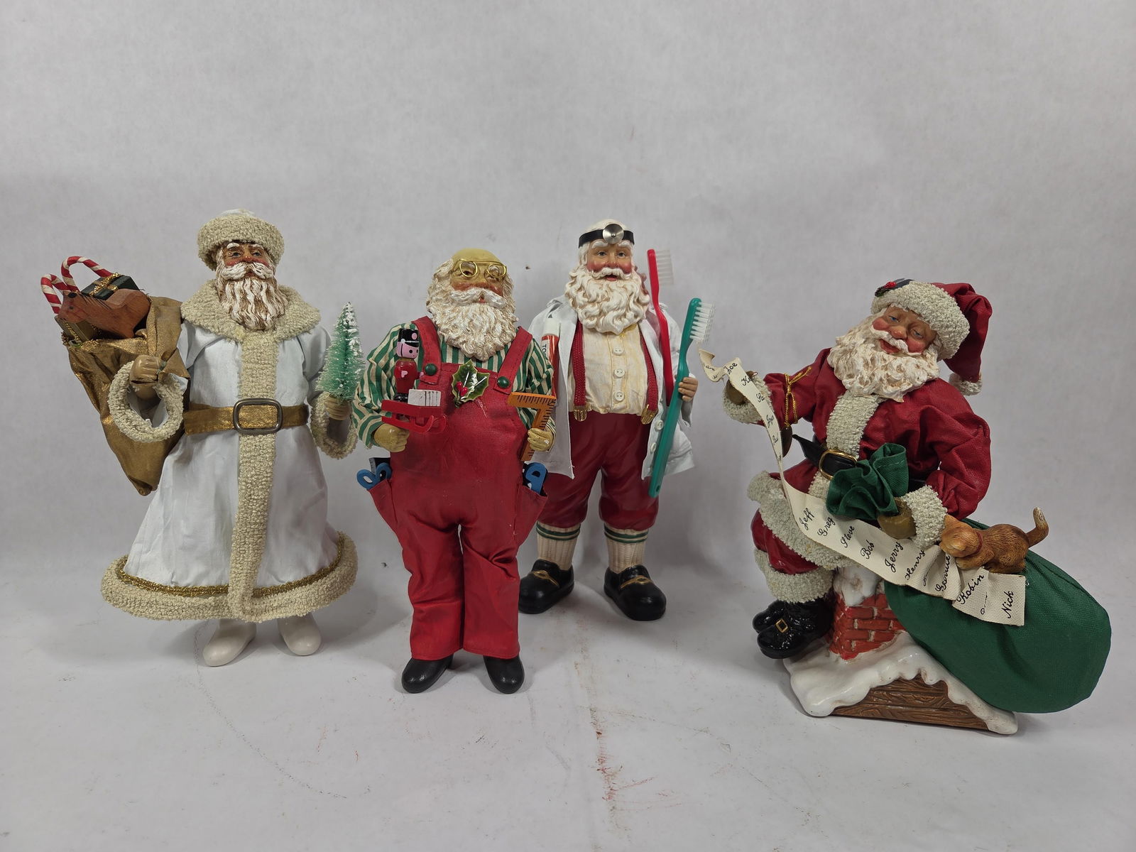 Possible Dreams Clothtique Holiday Figural Santa Collectibles Inc. 4 Various Statues (1 of 9)