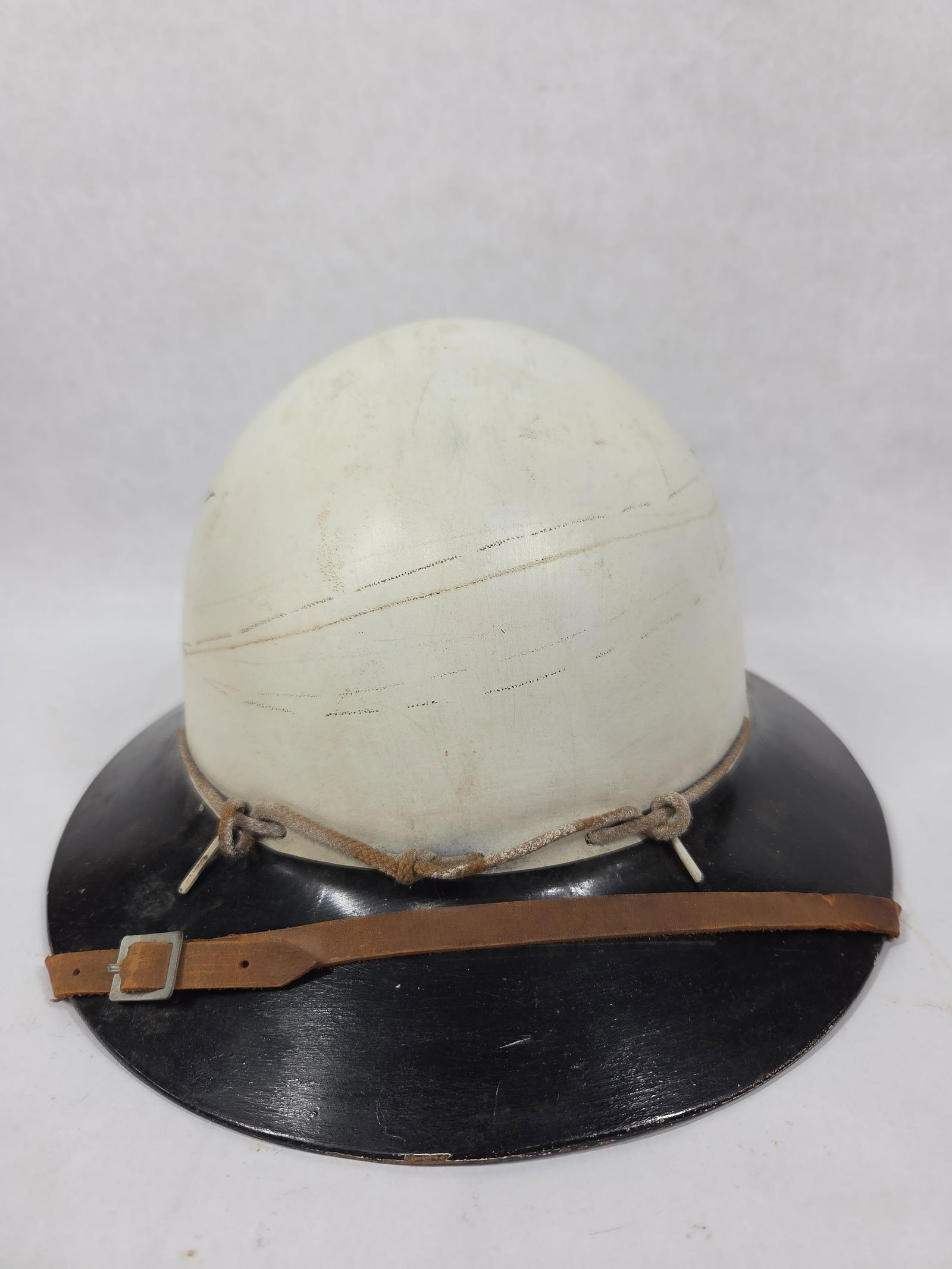 Capt L Augustine WW2 US Navy Hard Hat - 3