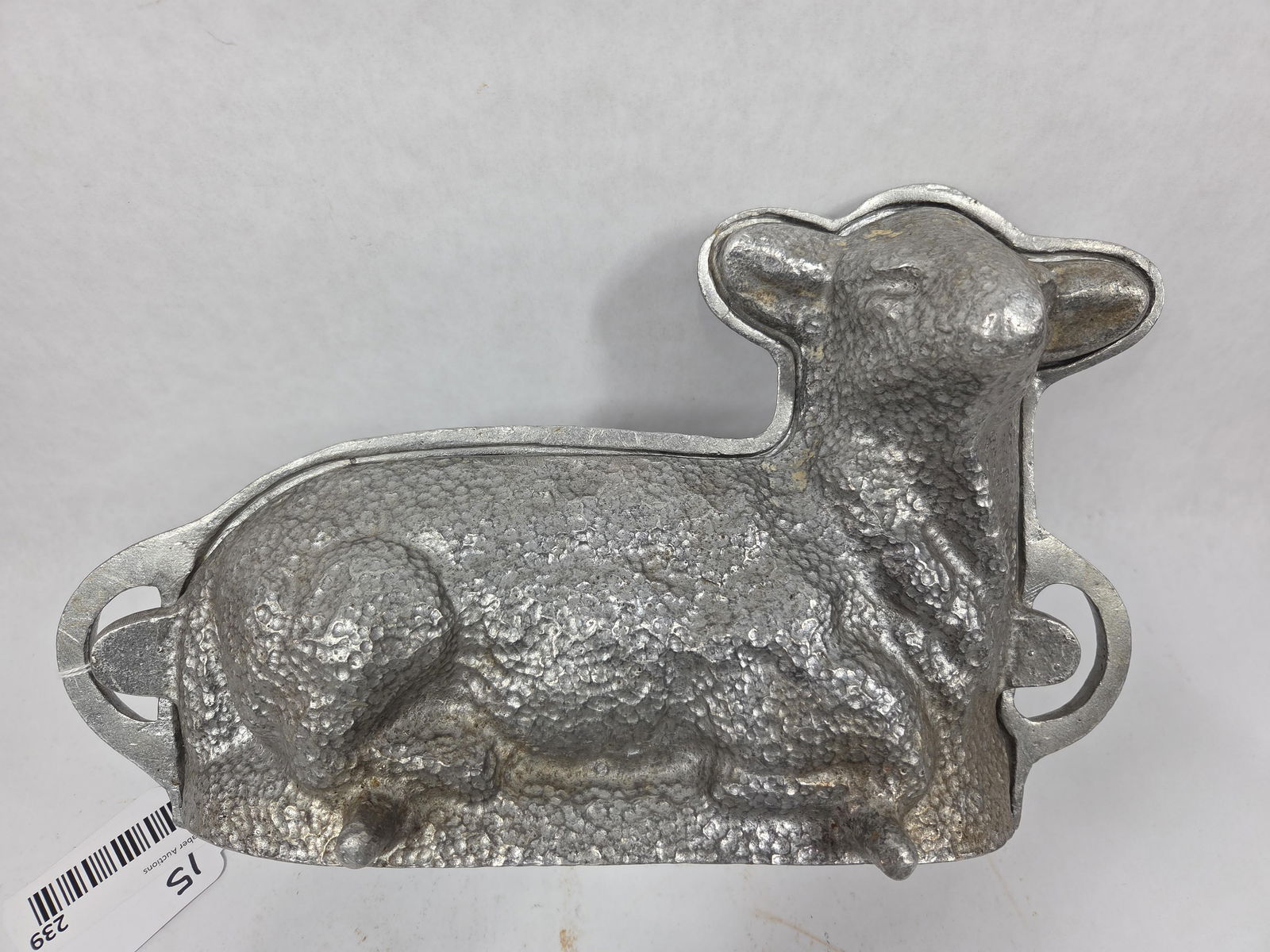 Aluminum Lamb Mold (1 of 5)