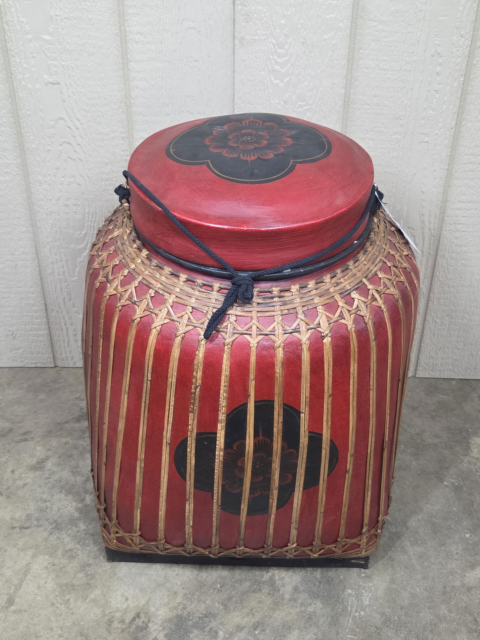 Antique Asian Burmese Lacquered Bamboo Lidded Large Rice Vessel Hand Crafted and Hand Painted: This outstanding vessel has been intricately hand crafted and painted with great color and graphics original lid and measures 20 x 20 x 28