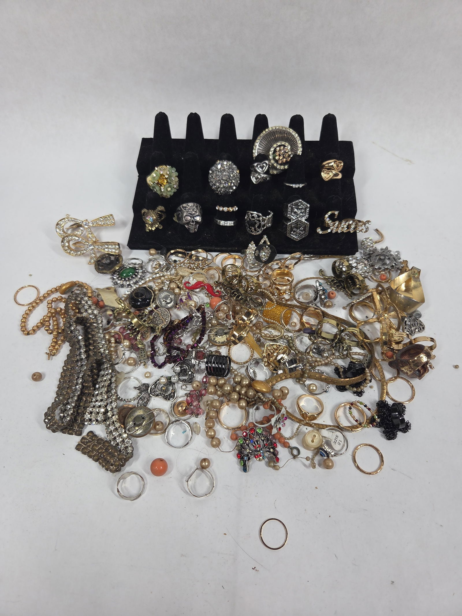 Rings, Bracelets, Necklaces and More Mixed and Loaded Jewelry Lot (1 of 8)