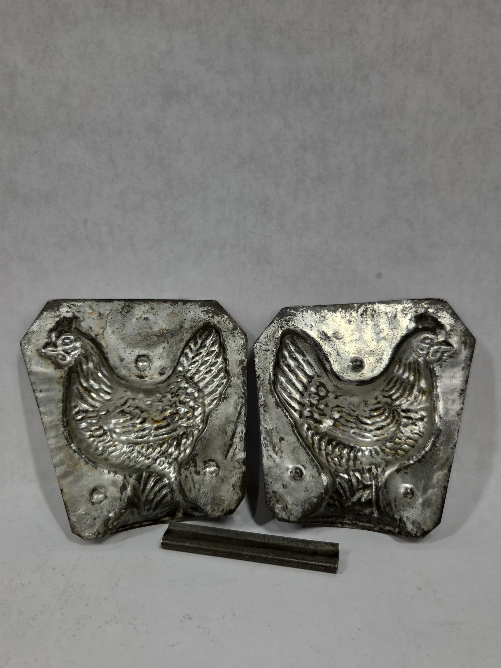 Rabbit & Hen Easter Chocolate Molds - 4