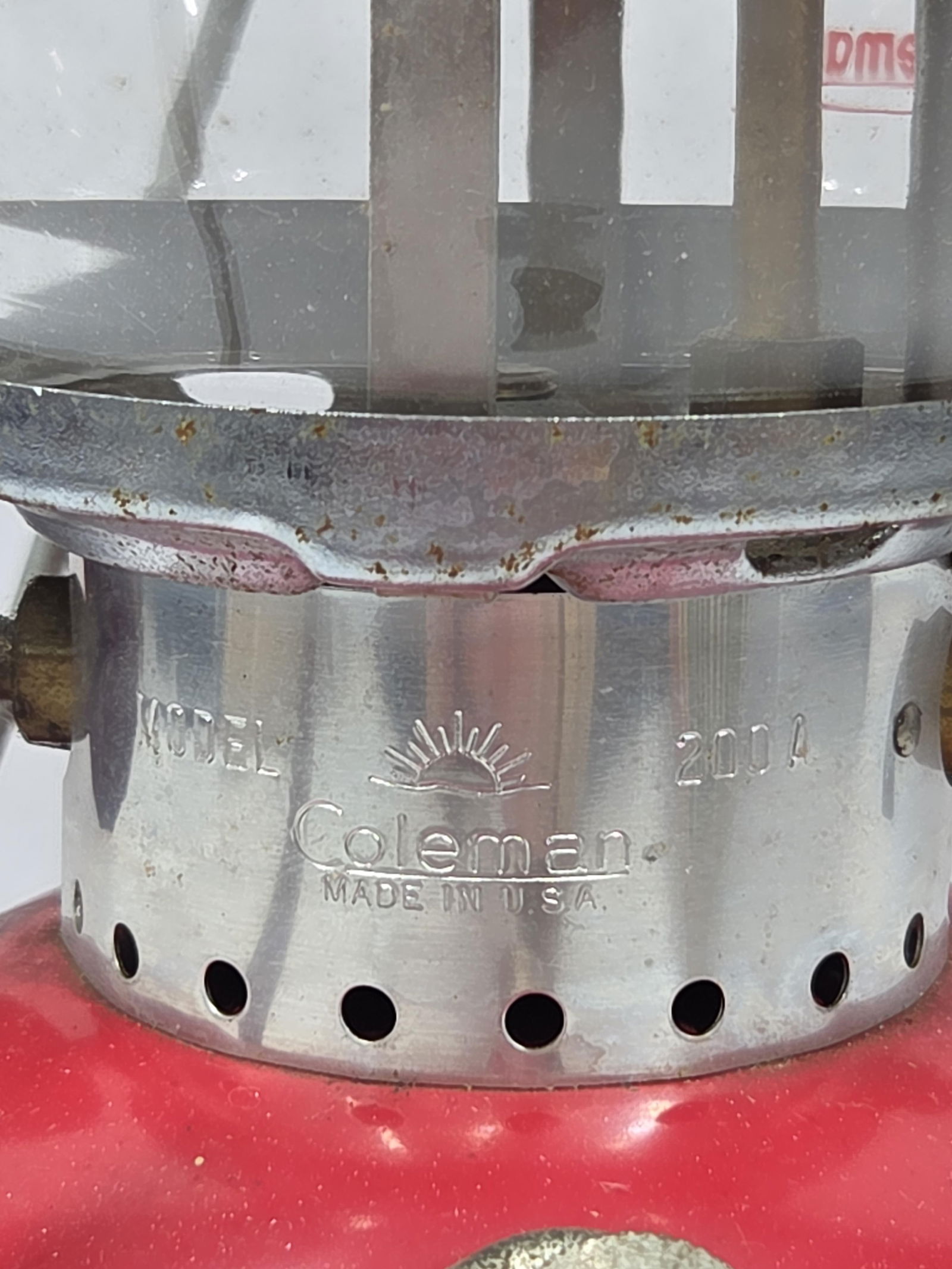 Coleman Single Mantle Red Lantern w/ Original Pyrex Globe in Packaging - 3