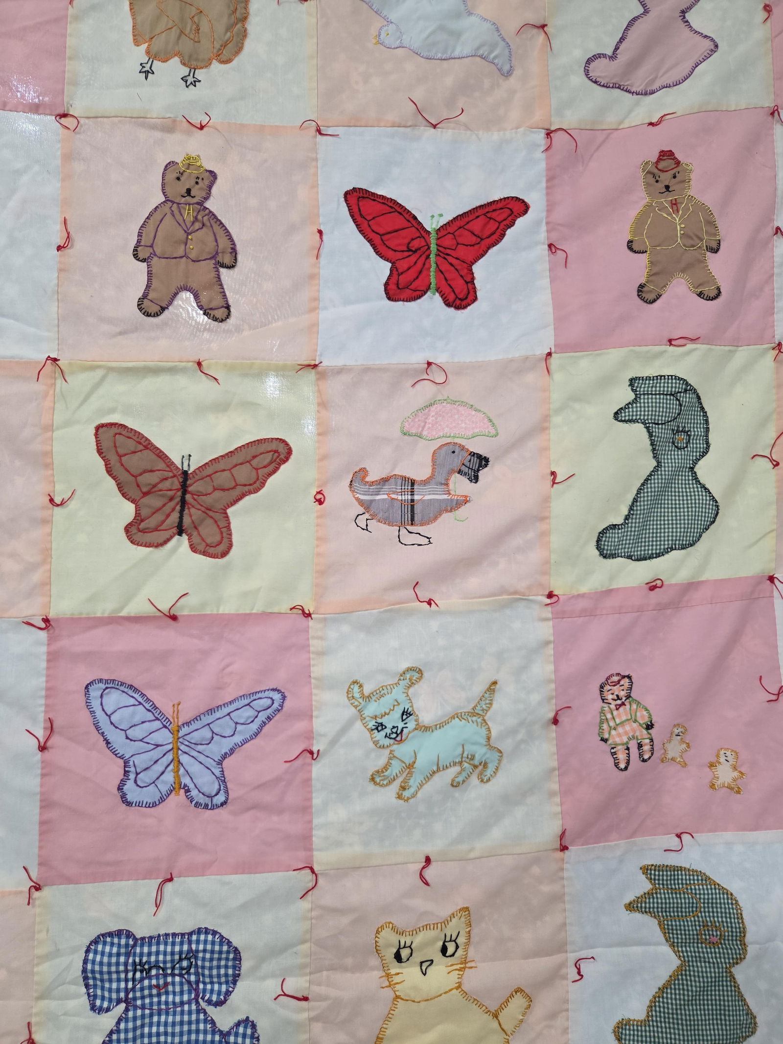 Hand Stitched Childs Applique Block Quilt: 74 x 82