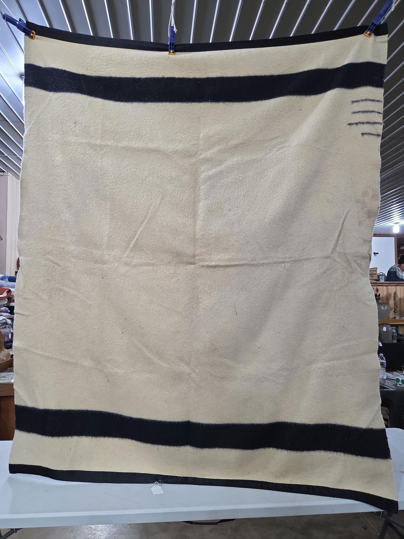 1920's Hudsons Bay Company Wool Blanket Four Points Made in England: Great overall condition with satin trim measuring 80 x 66