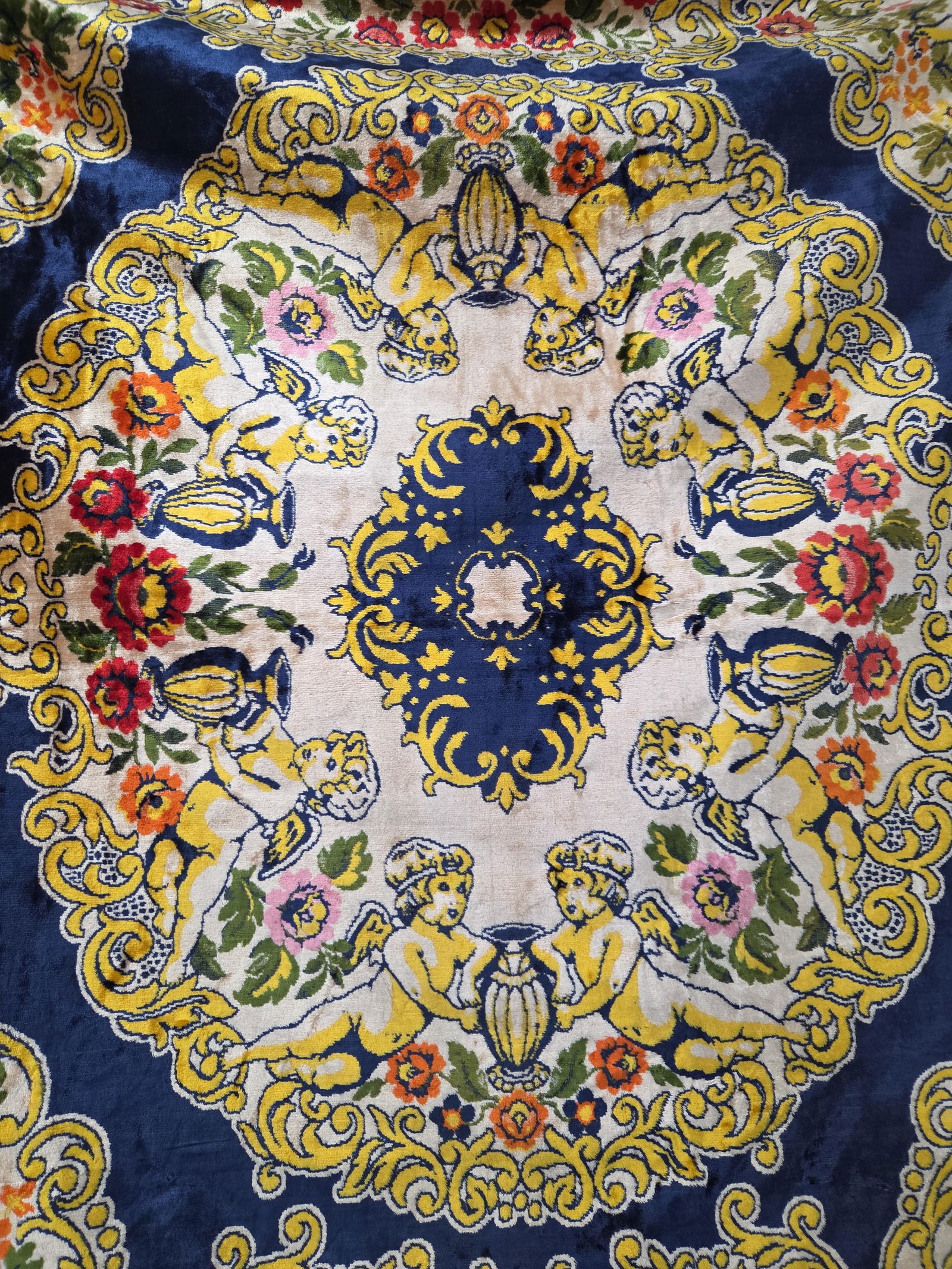 Antique Italian Velour Fragonard Fringed Wall Hanging Tapestry: Great overall condition showing great color and craftsmanship? 92 x 76