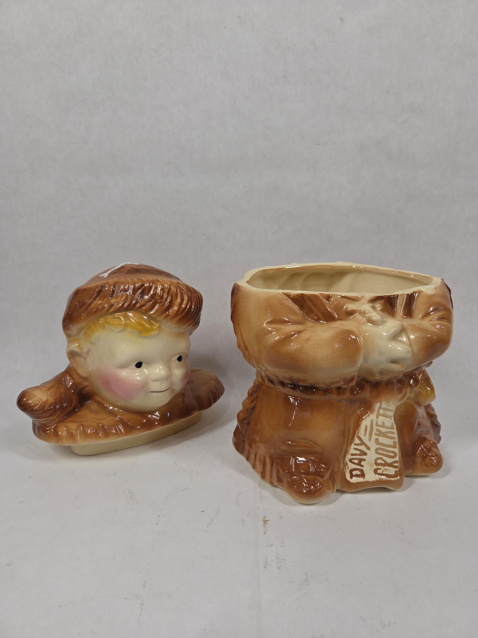McCoy Davy Crockett Cookie Jar - 3