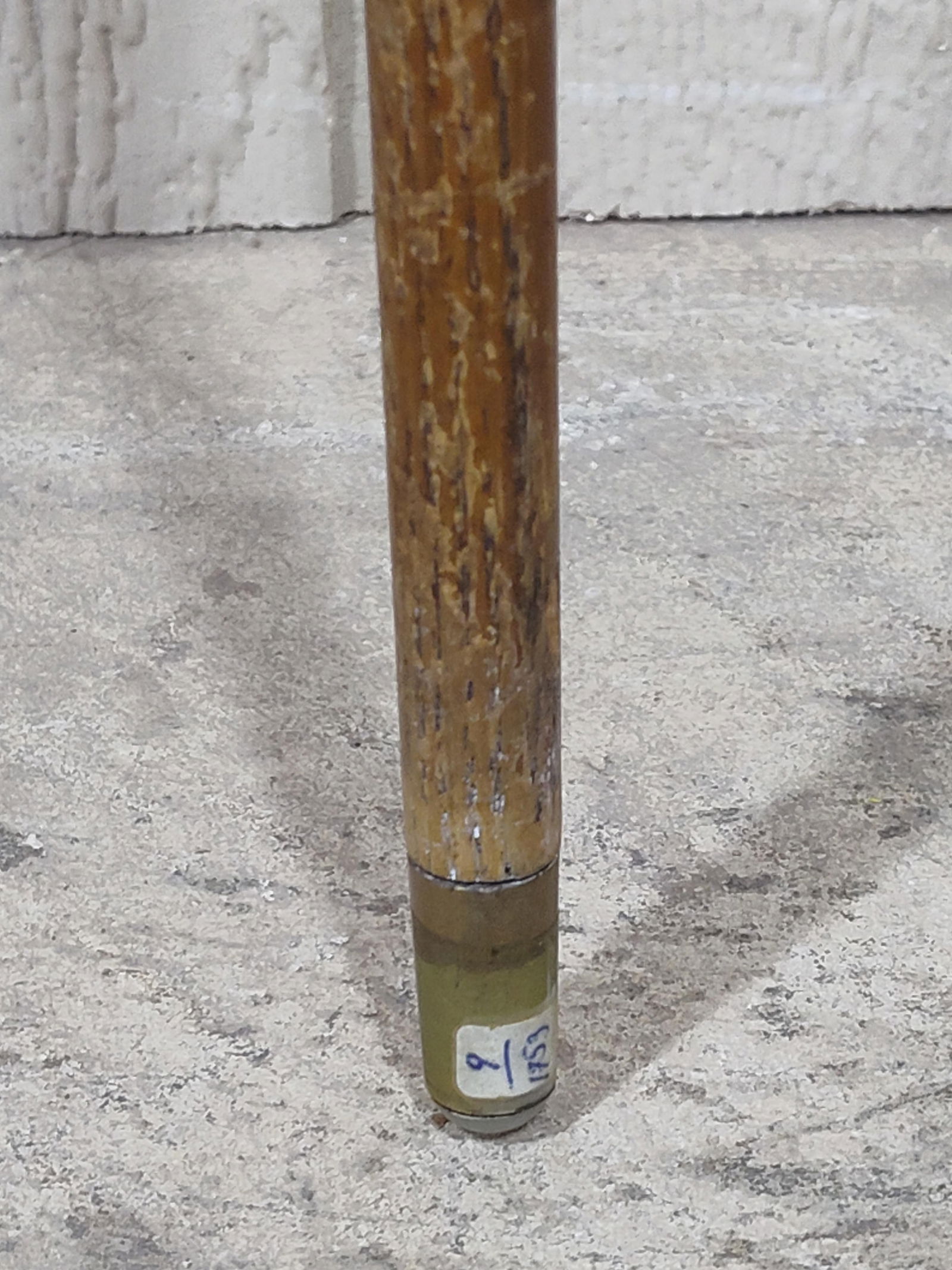 Solid Brass Top Inscribed WS Oak Walking Stick - 3