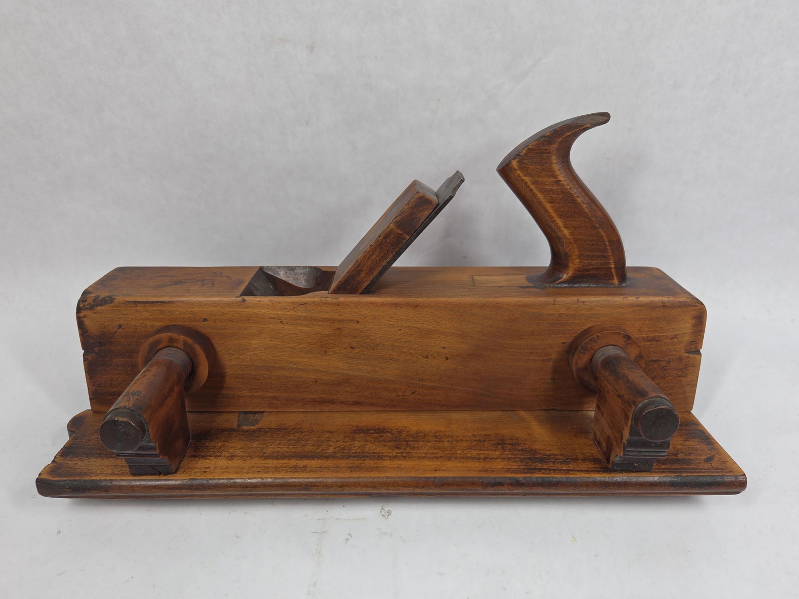 Wood Tongue and Groove Plane: 14 inches long. Ohio Tool Co.