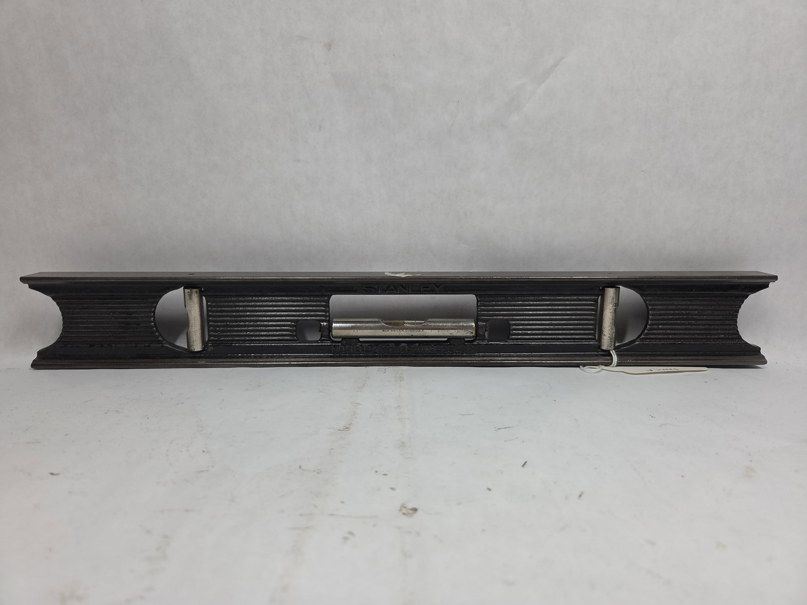 Stanley #36 Metal Level: 18 inches