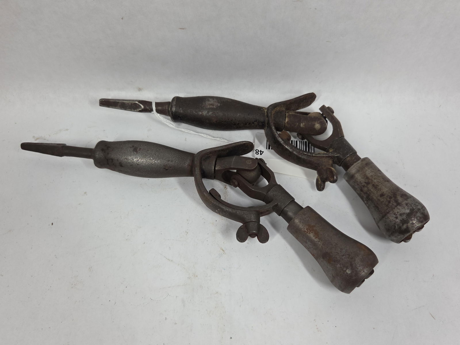 Right Angle Bit Holders: Both move smoothly as they should