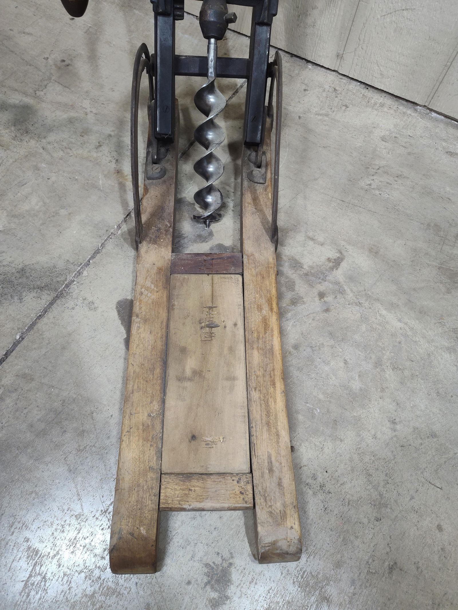 Barn Beam Boring Machine - 3