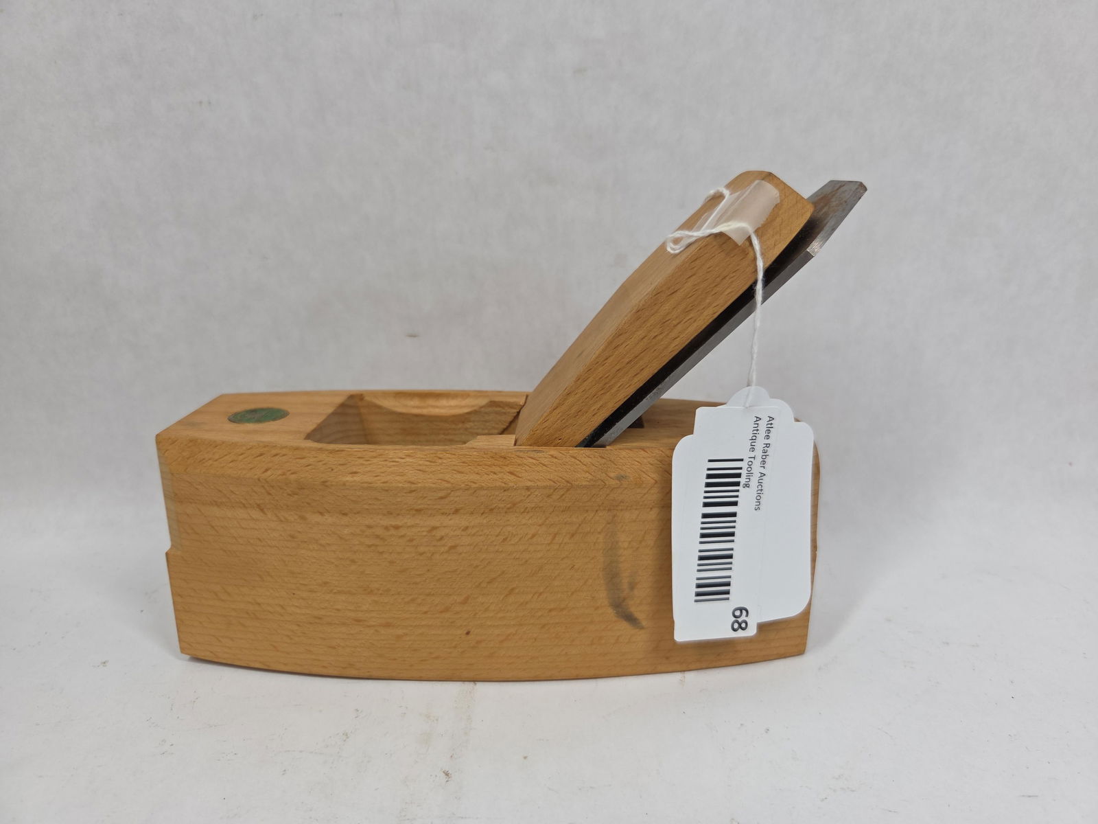 Emmerich Lonner #245 Coffin Smoothing Plane: European beech hardwood. 7.5 inches long