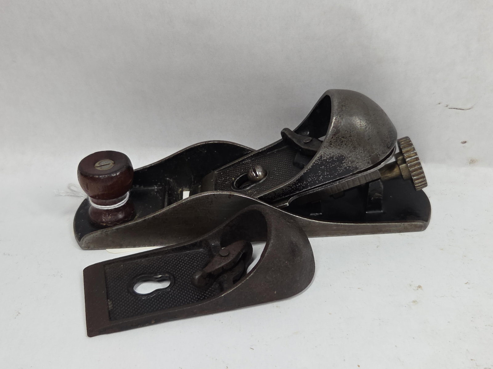 Winchester Low Angle #3090 Plane: Copied from Stanley #63. Smooth bottom.