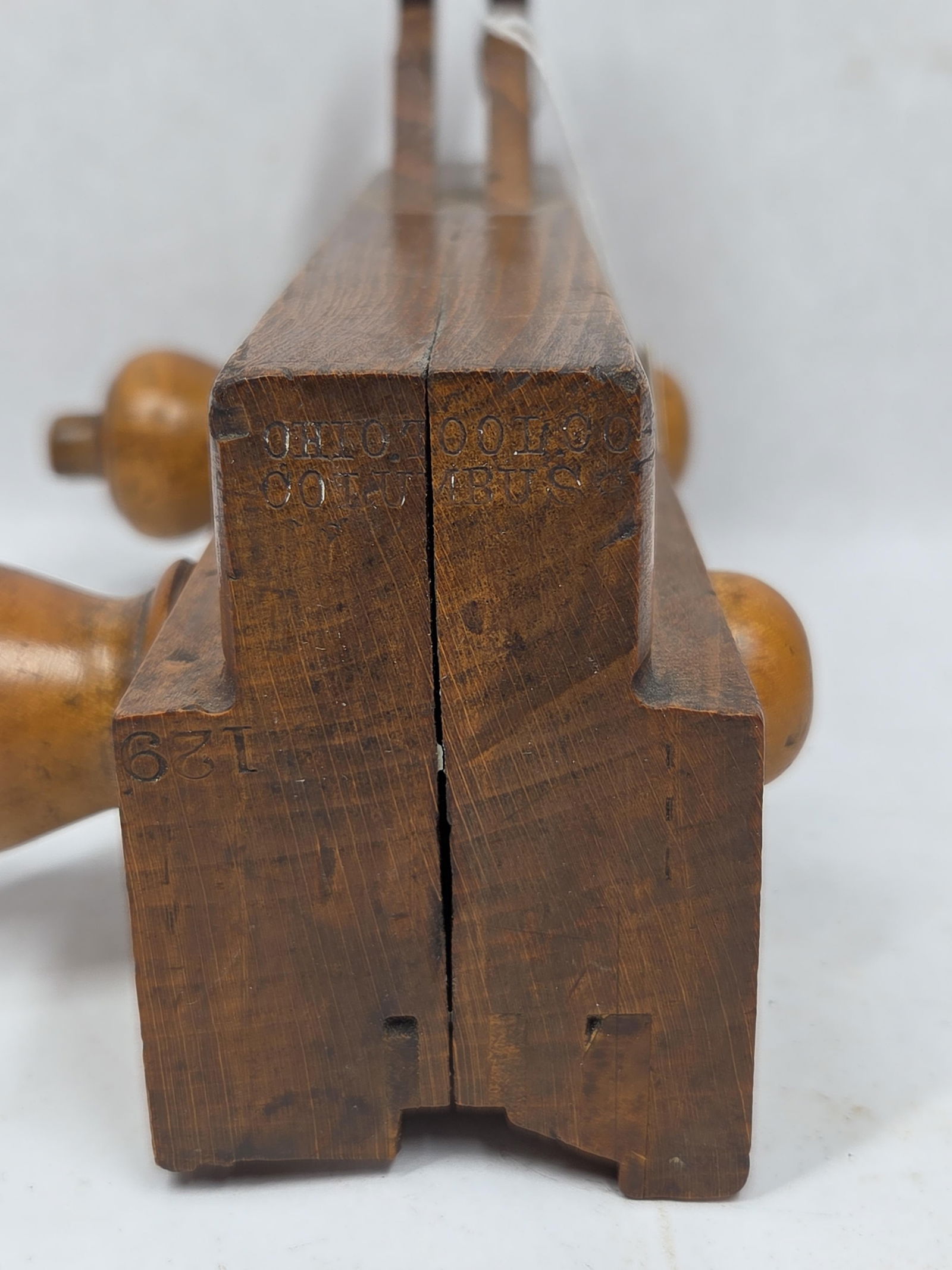 Threaded Arm Window Plane - 3