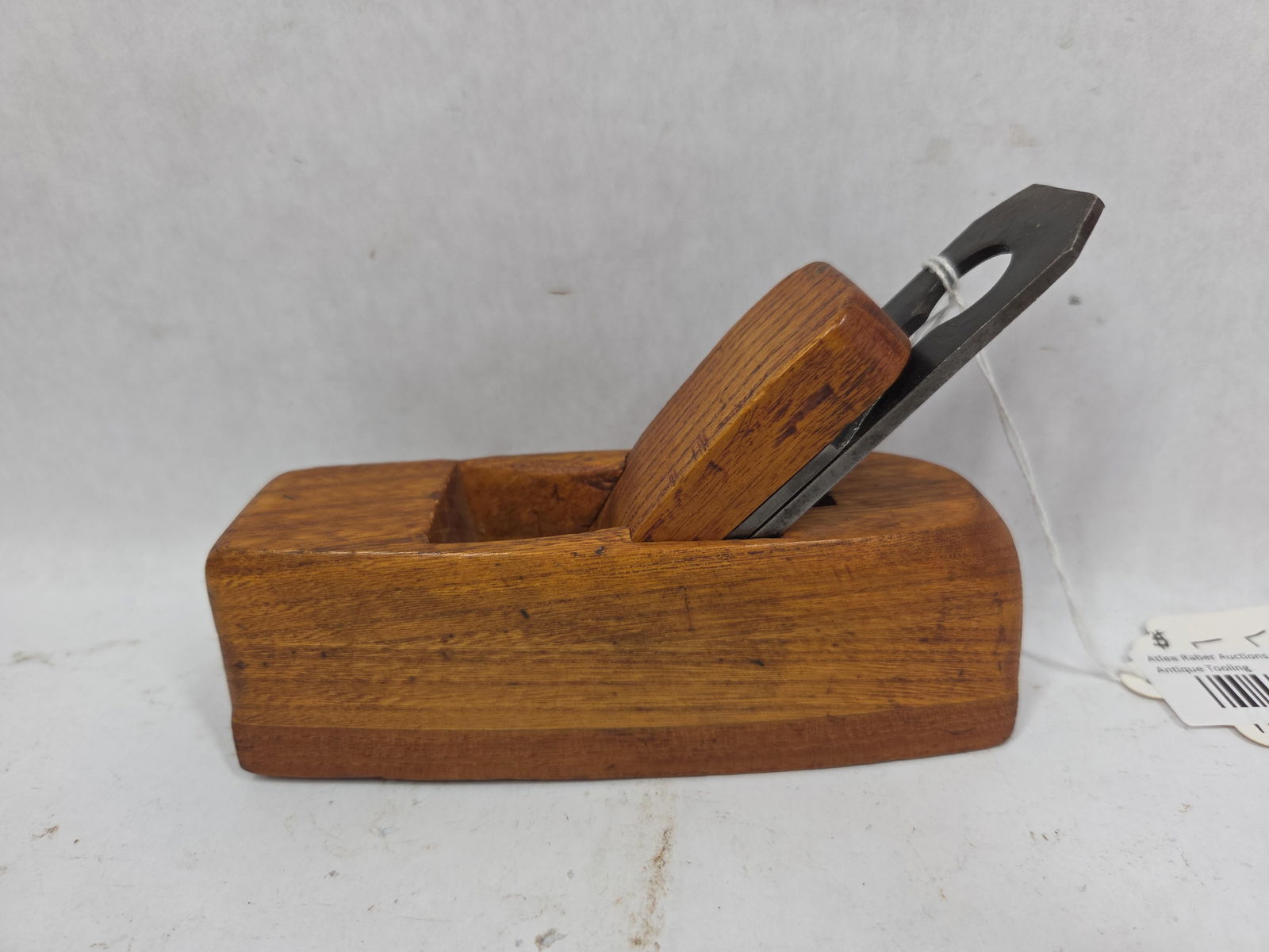 Custom Made Flat Sole Coffin Plane: Stamped OM, laminated exotic wood. 6 inches