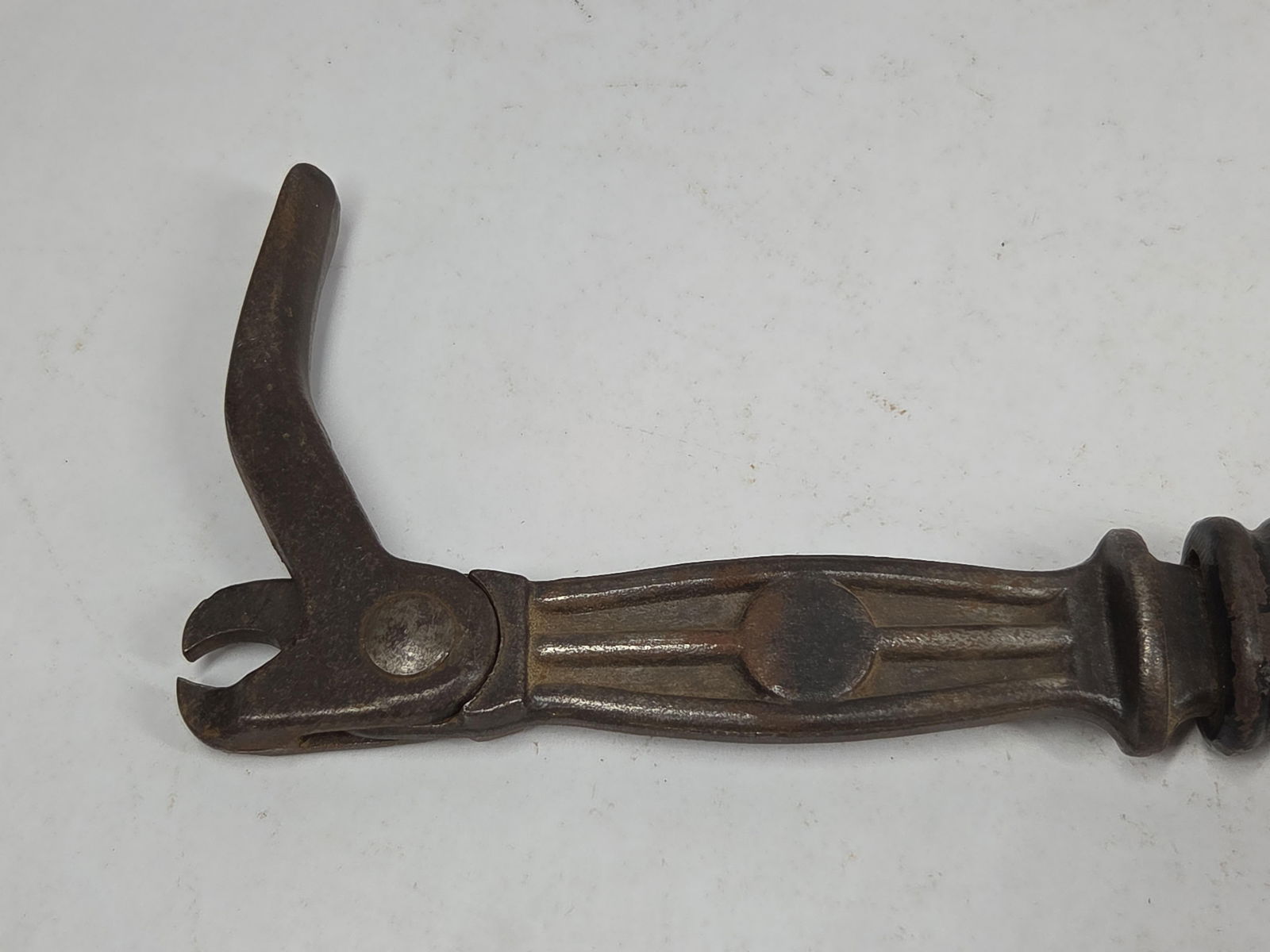 Heavy Duty Nail Pullers - 14