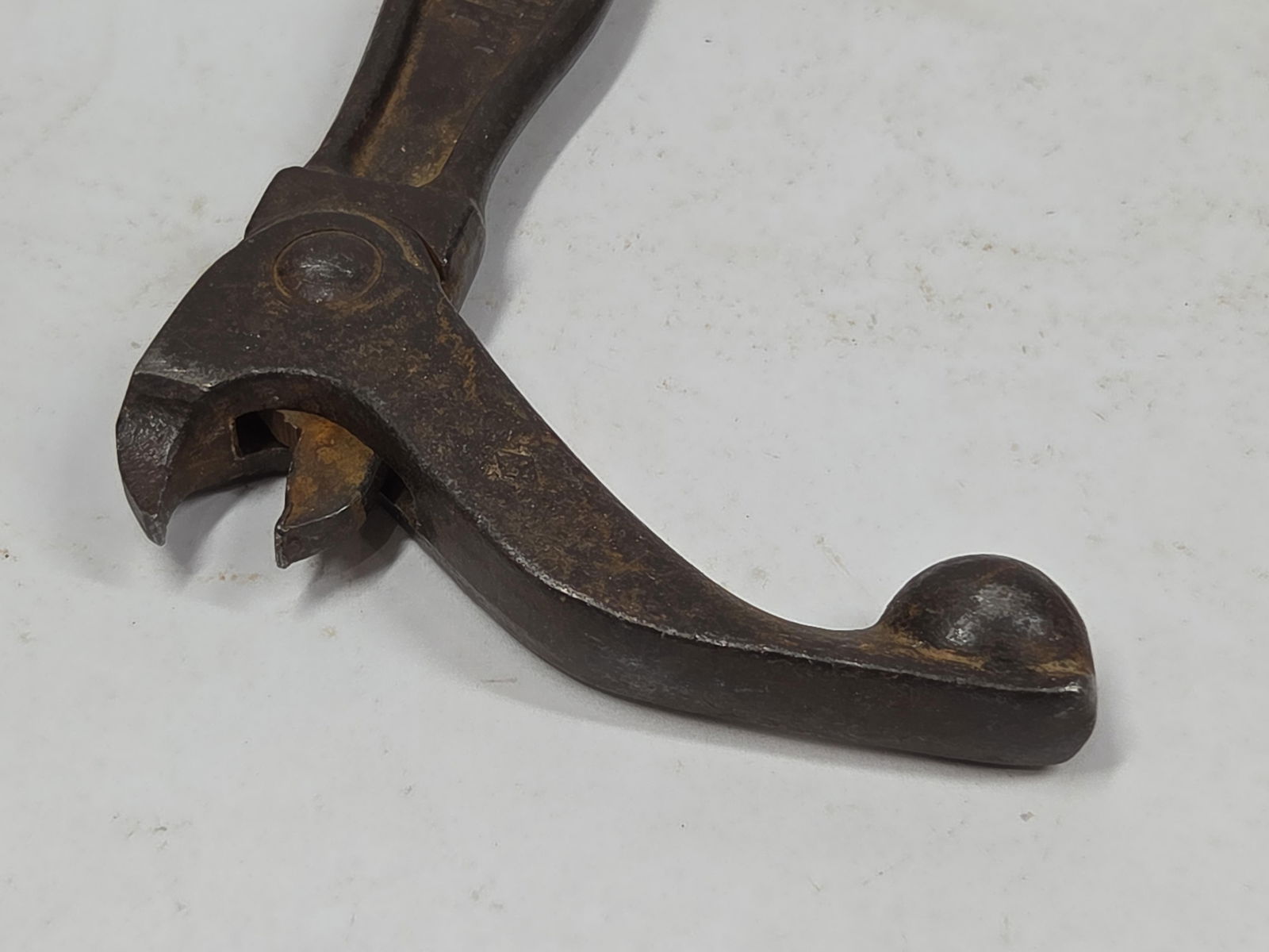 Heavy Duty Nail Pullers - 5