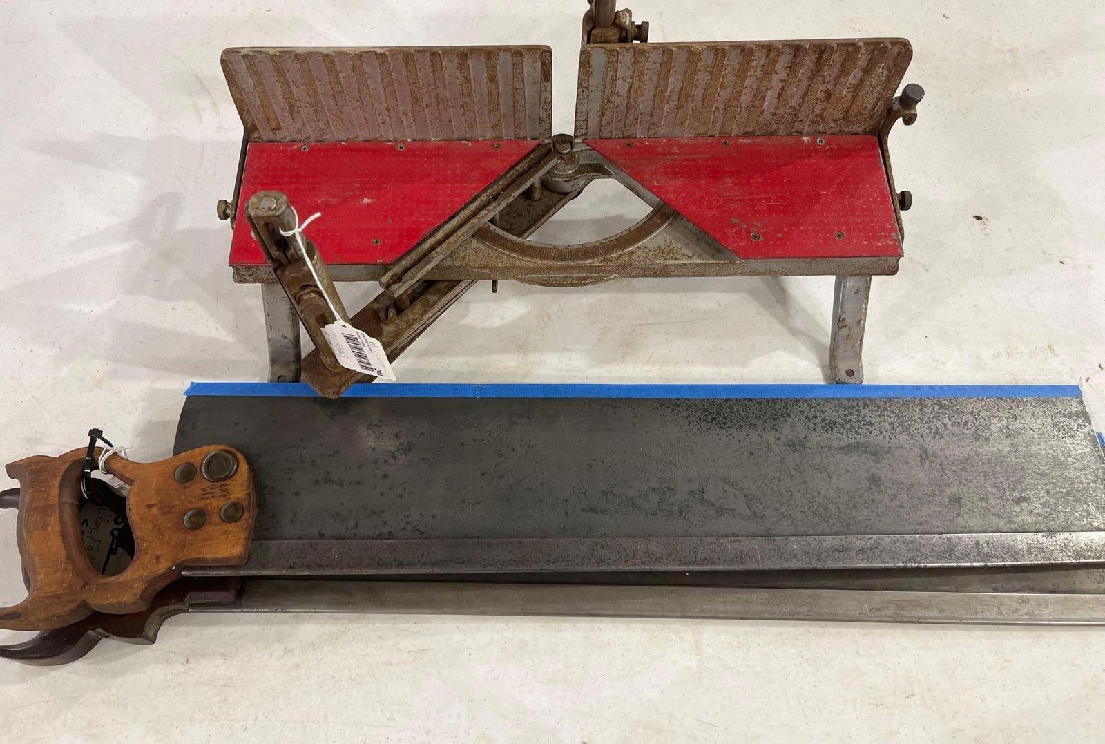 Miller Falls Miter Box and Saws: .