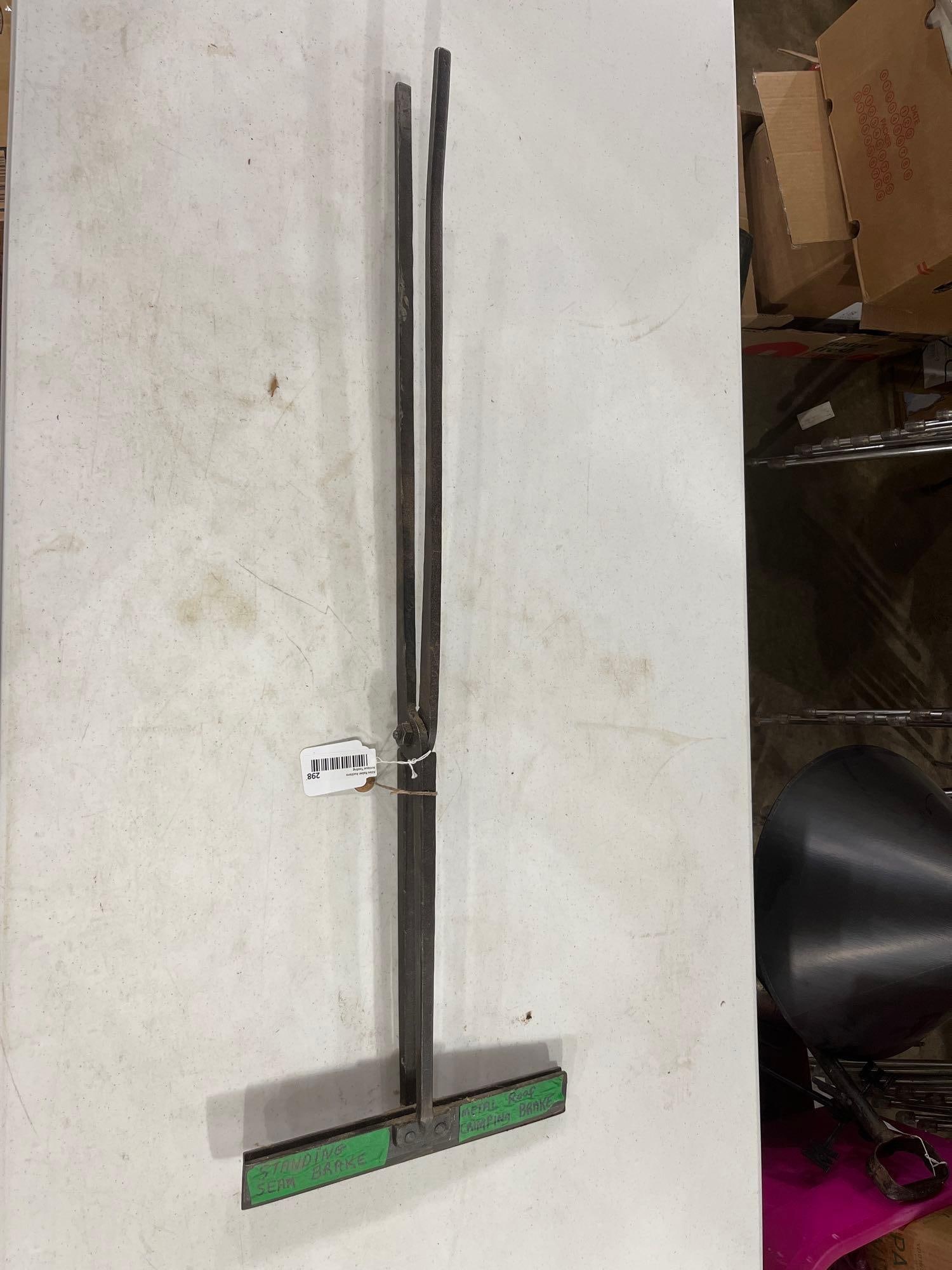 32In Crimping Tongs: Standing Seam Brake.