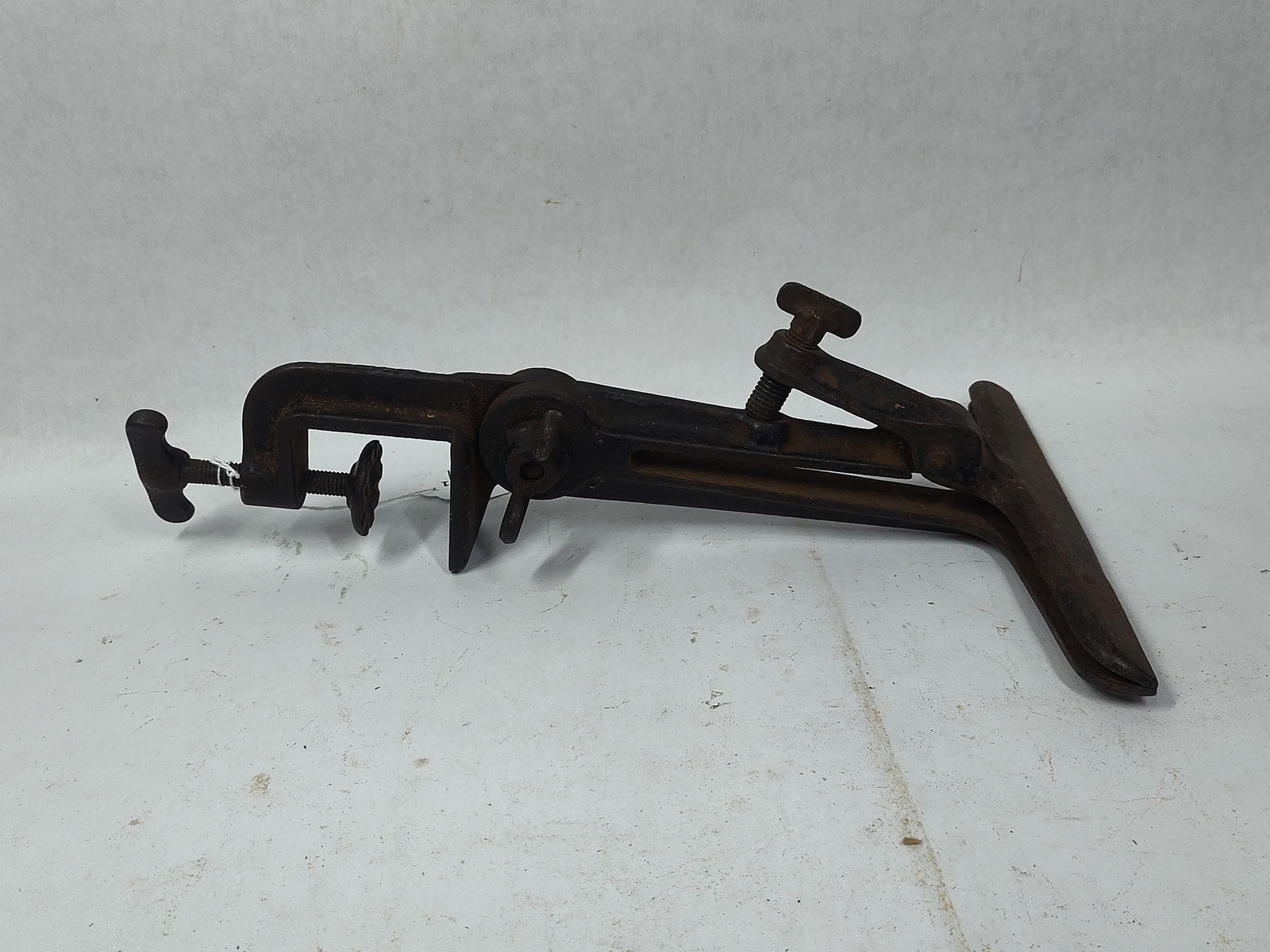 #94 Saw Sharpening Vise - 2