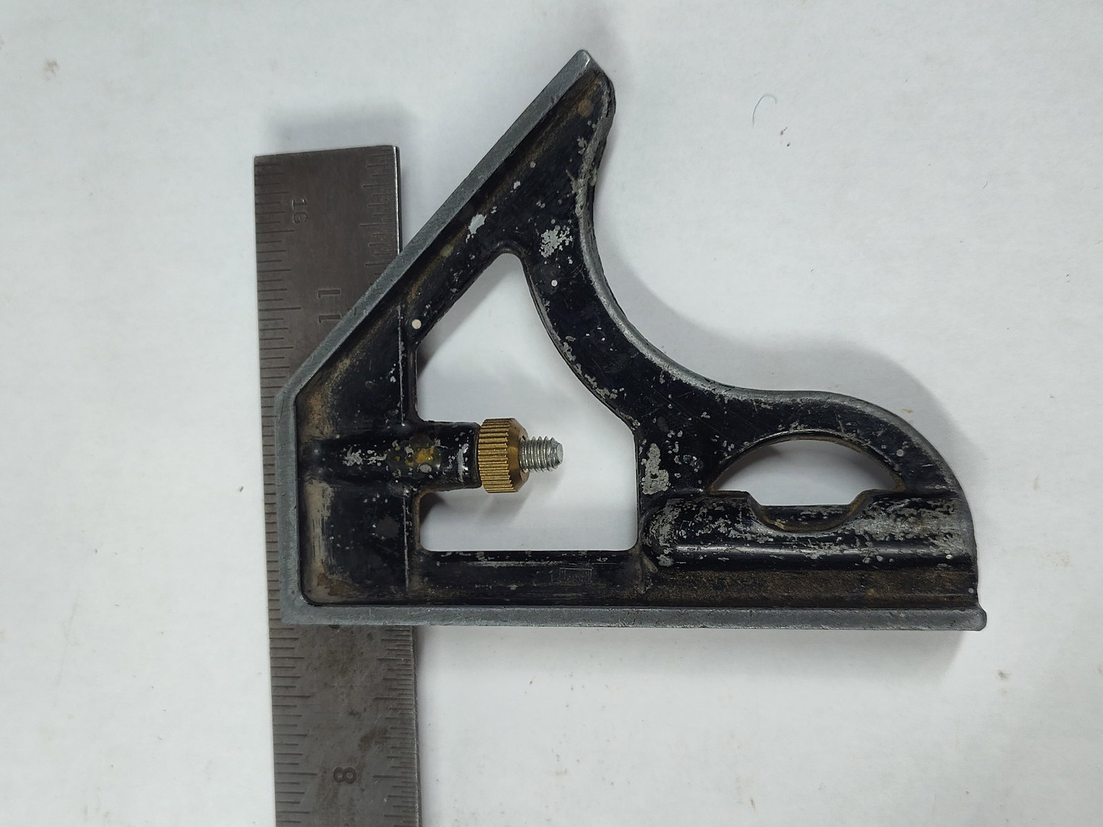 Carpenters Square & Levels - 8