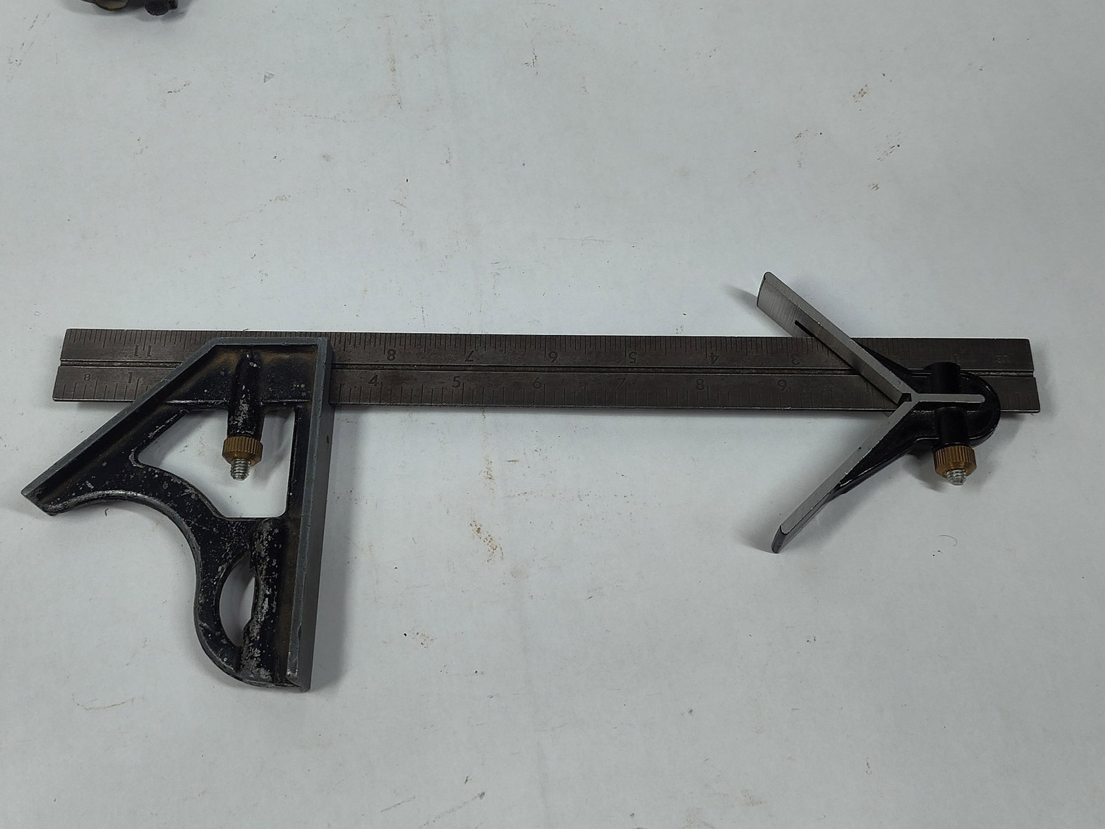 Carpenters Square & Levels - 9