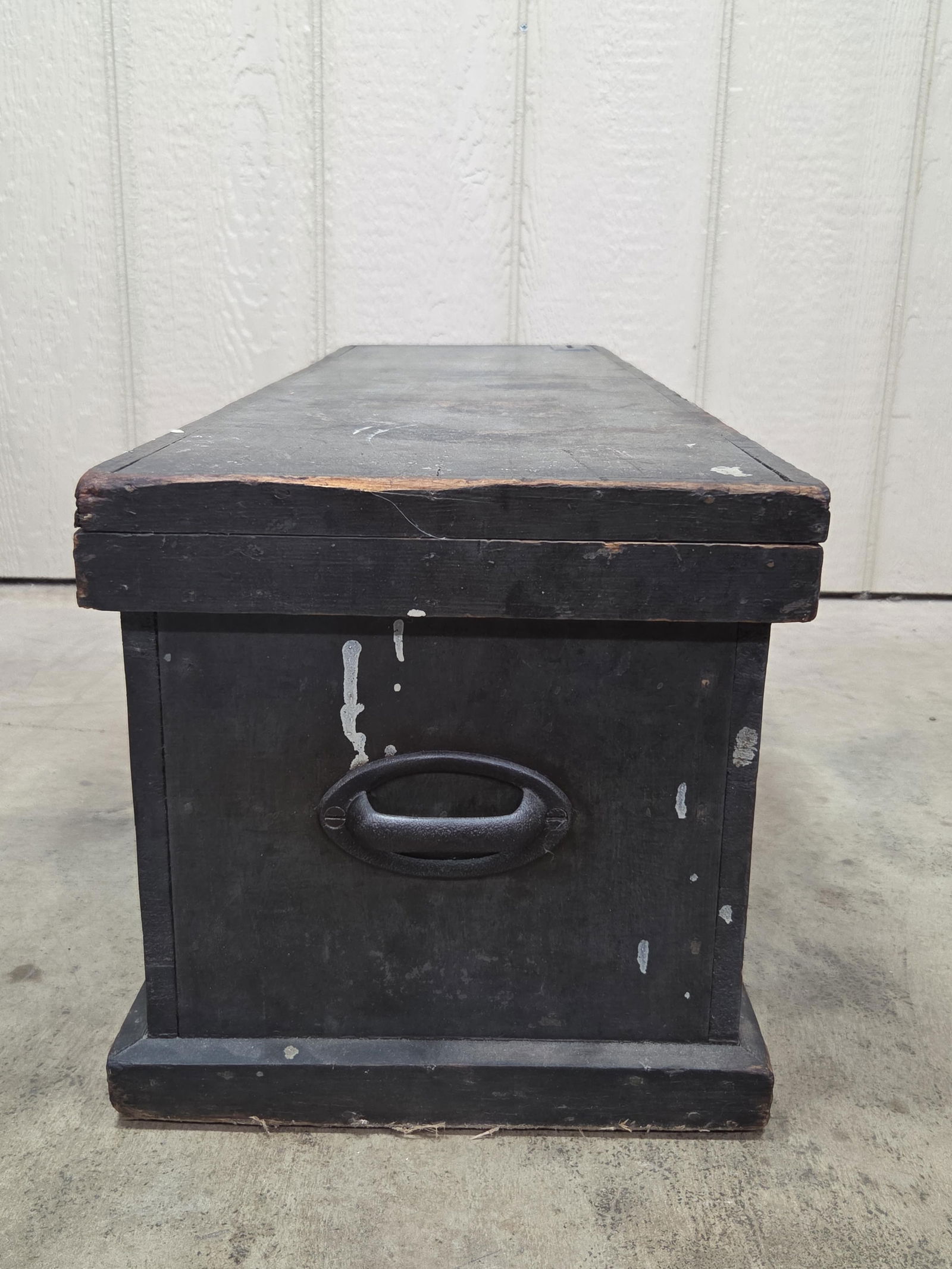Primitive Painted Tool Chest - 9