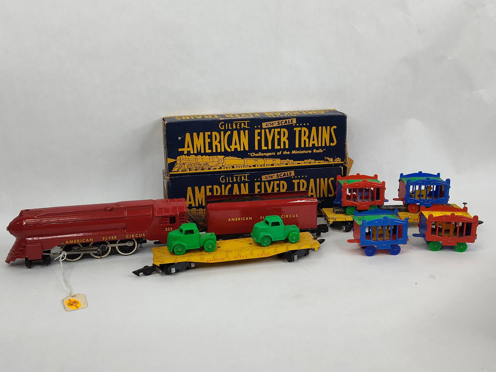 Gilbert American Flyer Train Circus Train Locomotive, Circus Flat Cars and More (1 of 8)