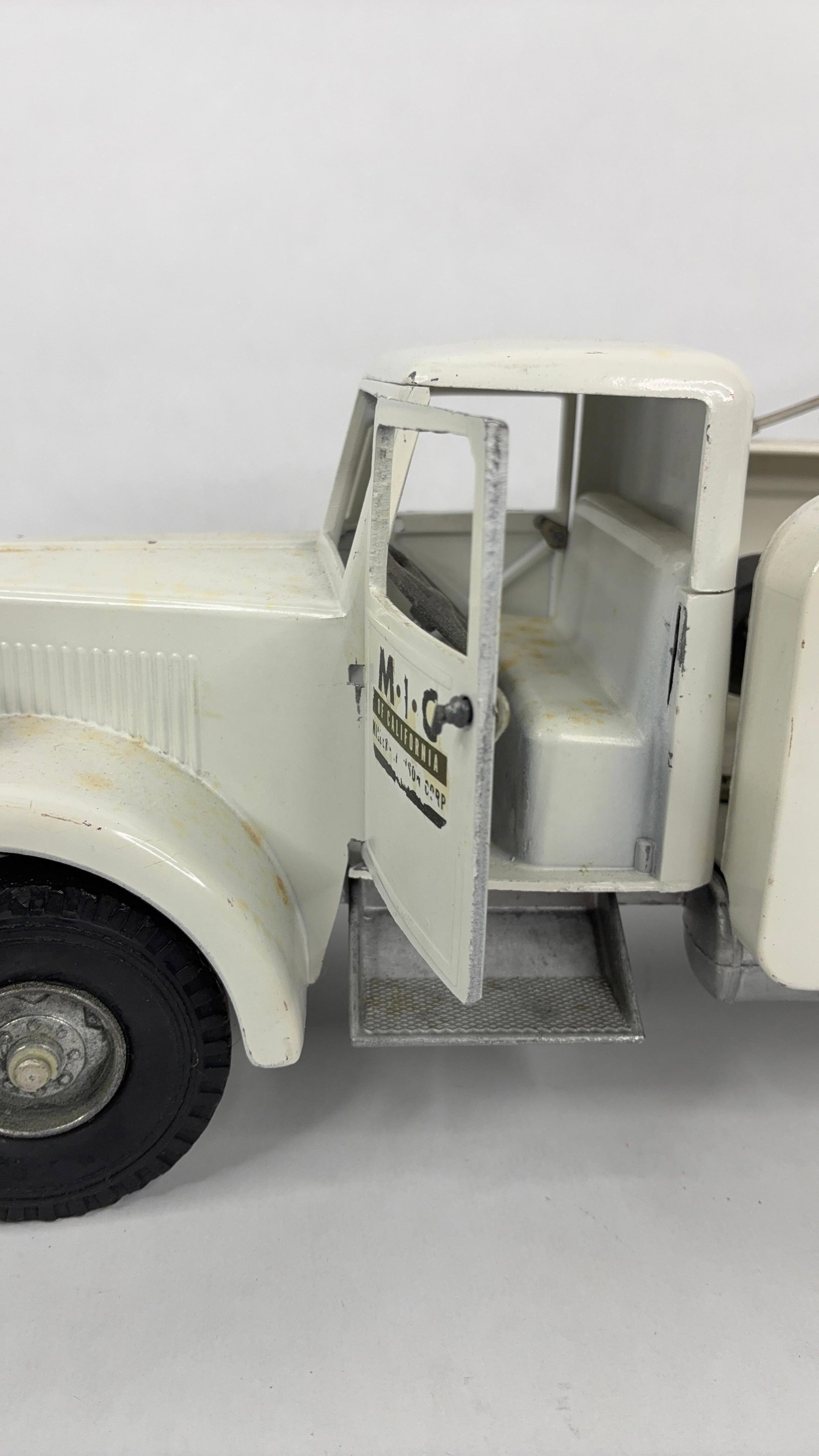 Smitty Toys Pressed Steel Smith Miller MIC Official Tow Truck Wrecker - 3