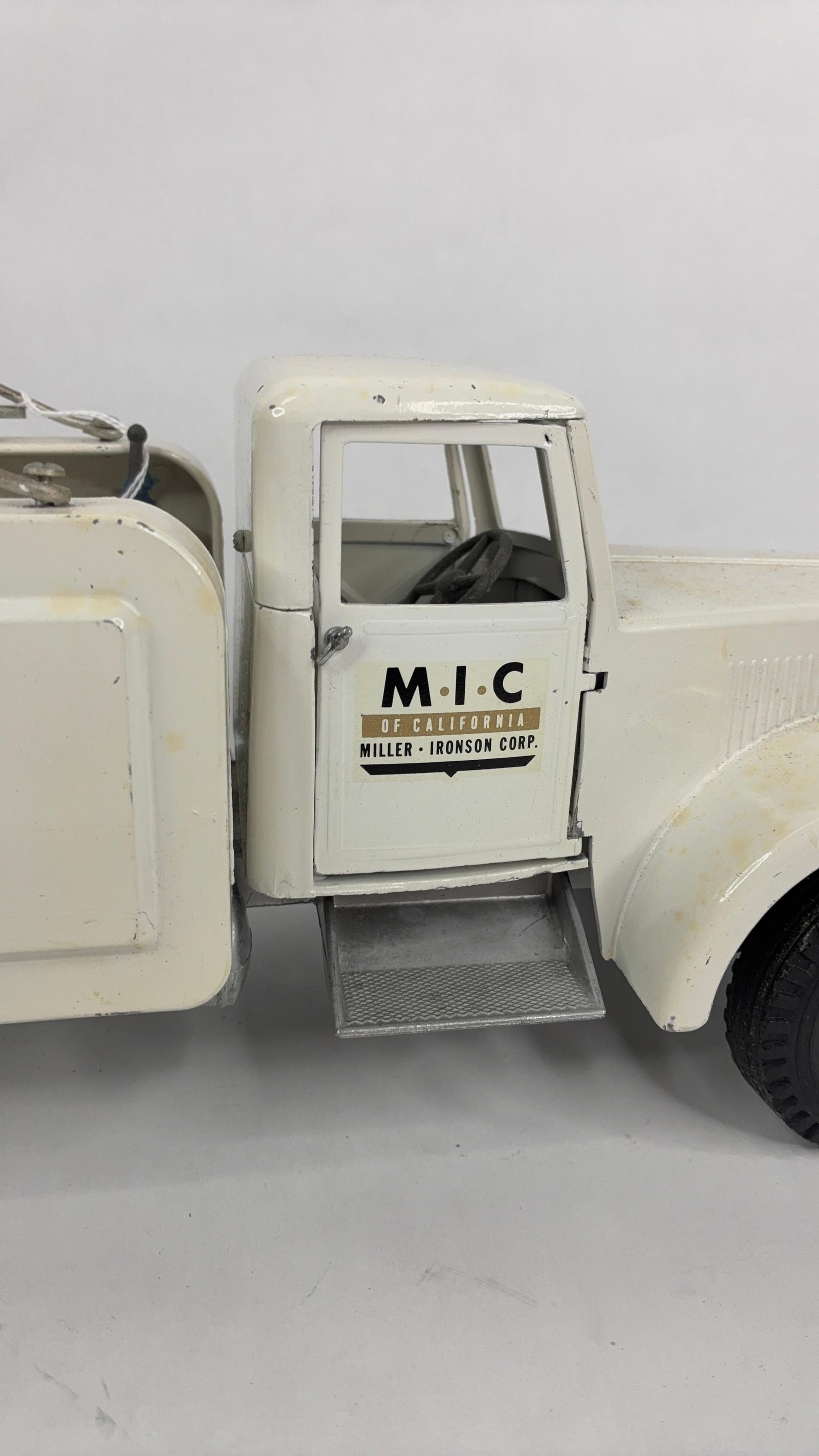 Smitty Toys Pressed Steel Smith Miller MIC Official Tow Truck Wrecker - 8