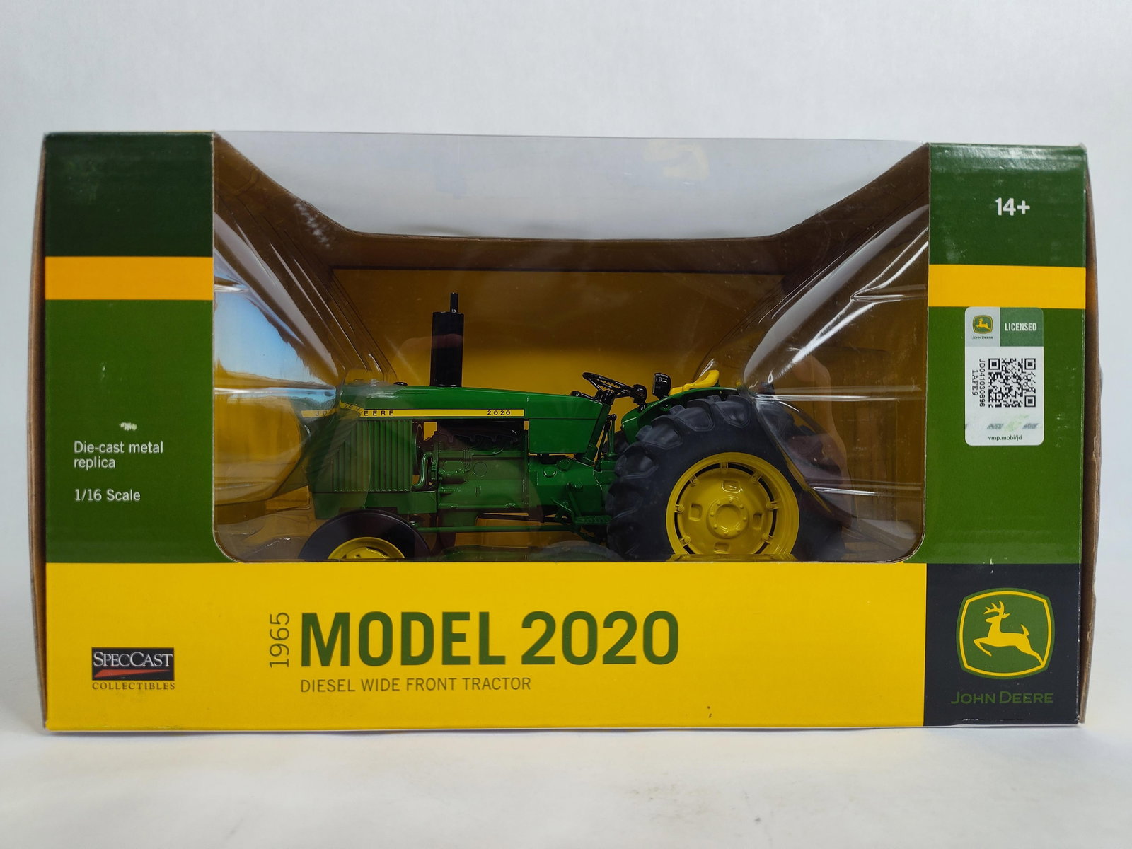 Spec Cast John Deere 1965 Model 2020 Diesel WF Tractor (1 of 5)