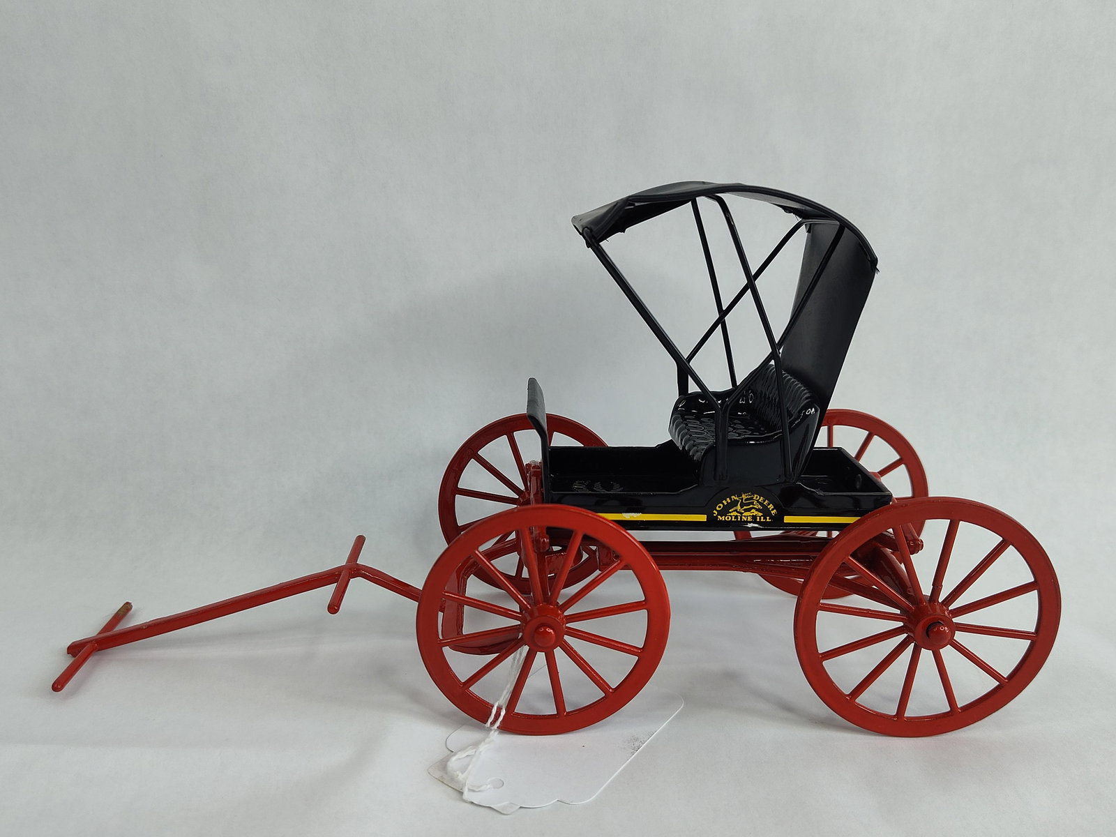 John Deere Reliance Phoenix 1990 Buggy Scale Model Replica Black Carriage Body and Folding Top (1 of 8)