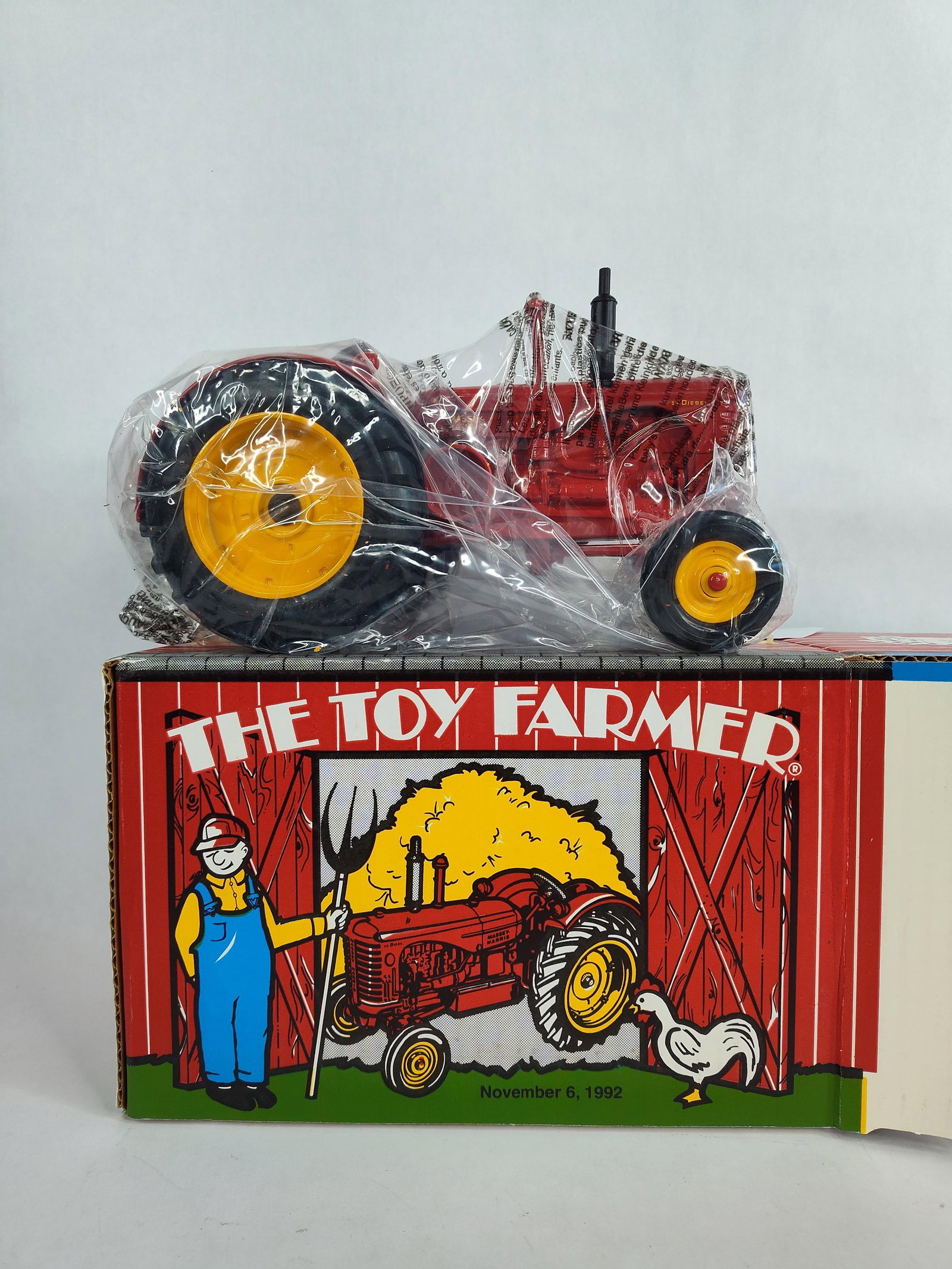 Ertl Massey Harris 55 WF Western 15th Nat. Farm Toy Show Collector Edition Tot Farmer 1992 Tractor (1 of 4)