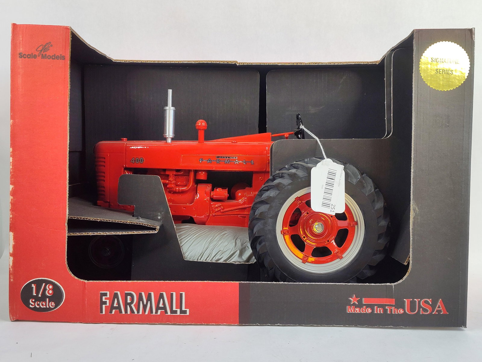 Ertl Farmall NF 400 Signature Series 1/8 Special Collectors Edition Farm Toy Tractor Inc. COA (1 of 6)