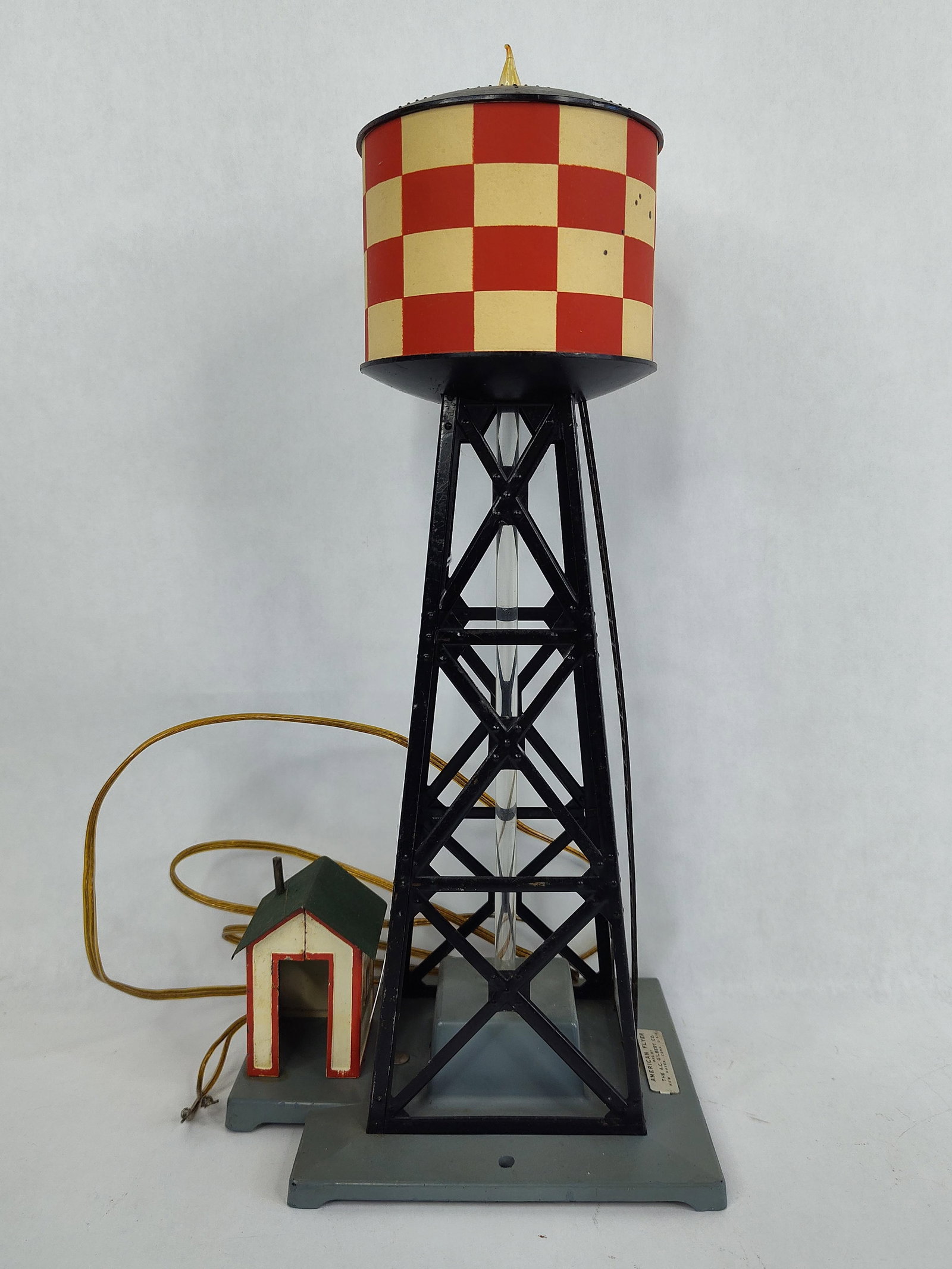 VTG American Flyer Gilbert Trains Checkerboard Bubbling Water Tower Rail Road Accessory (1 of 5)