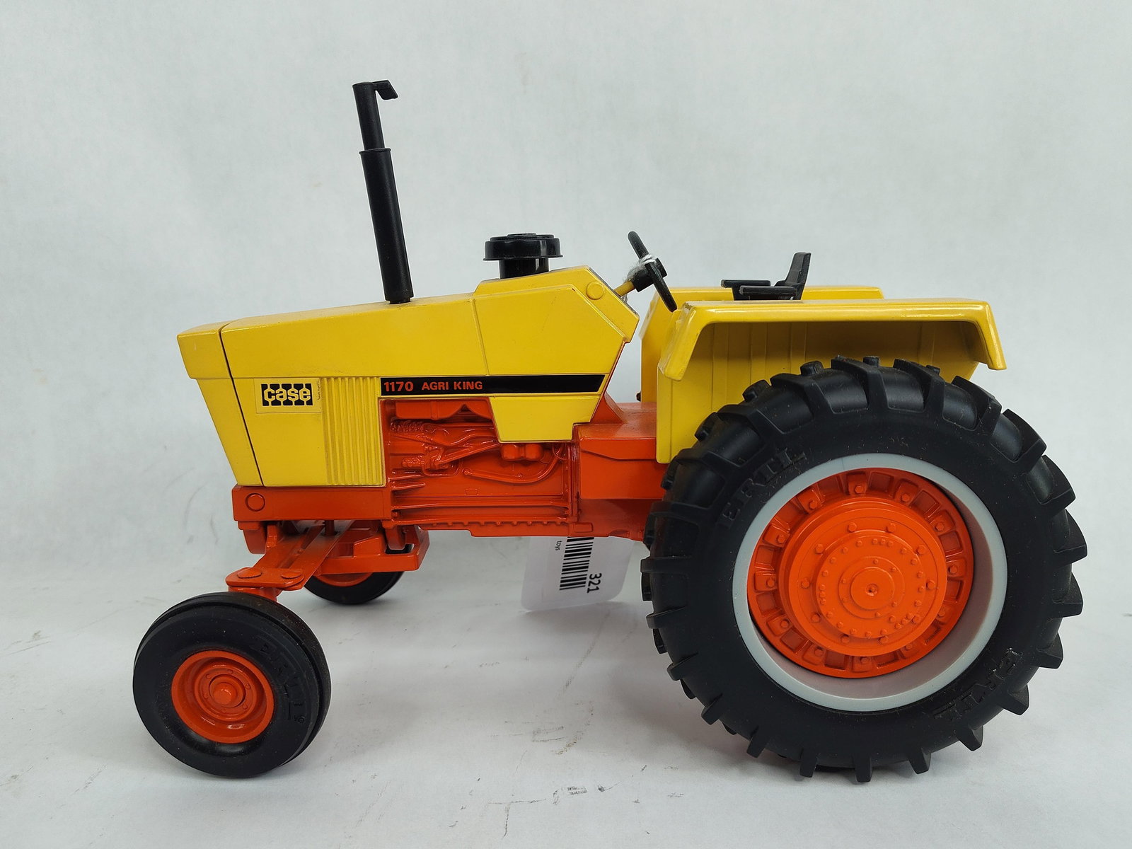 Ertl Case 1170 WF Agri King Farm Toy Tractor (1 of 4)